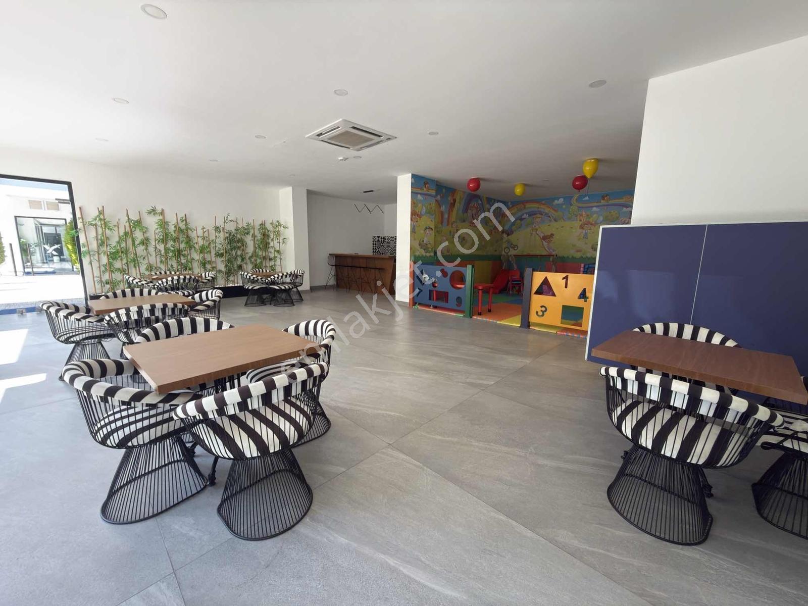 Oba Çarşamba Da Site İçerisinde Satılık 2+1 Eşyalı Dublex Daire - Görsel 29