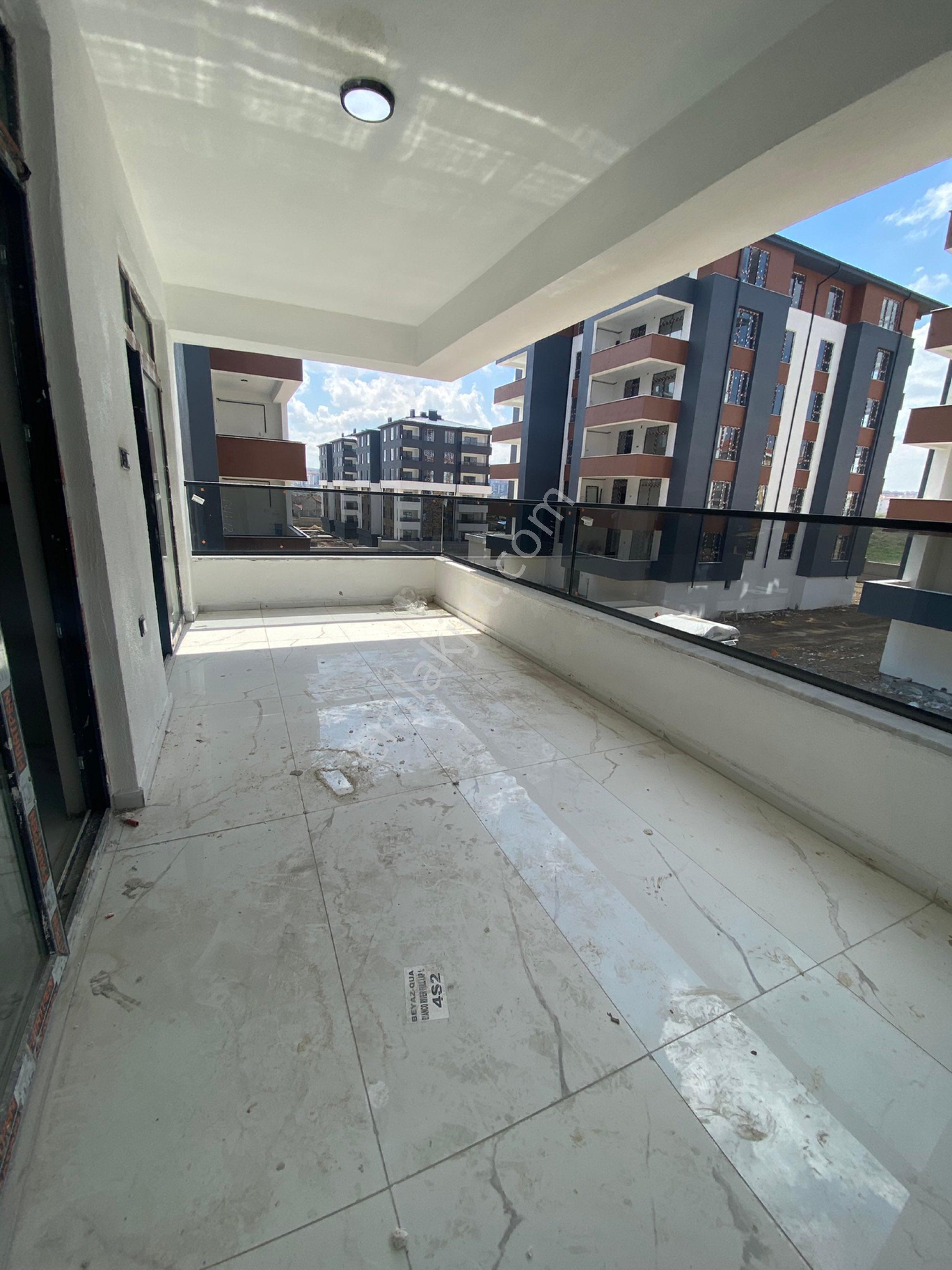 Özgür Gayrimenkul'den Site İçi 2+1 Havuzlu Lüks Daire - Görsel 16