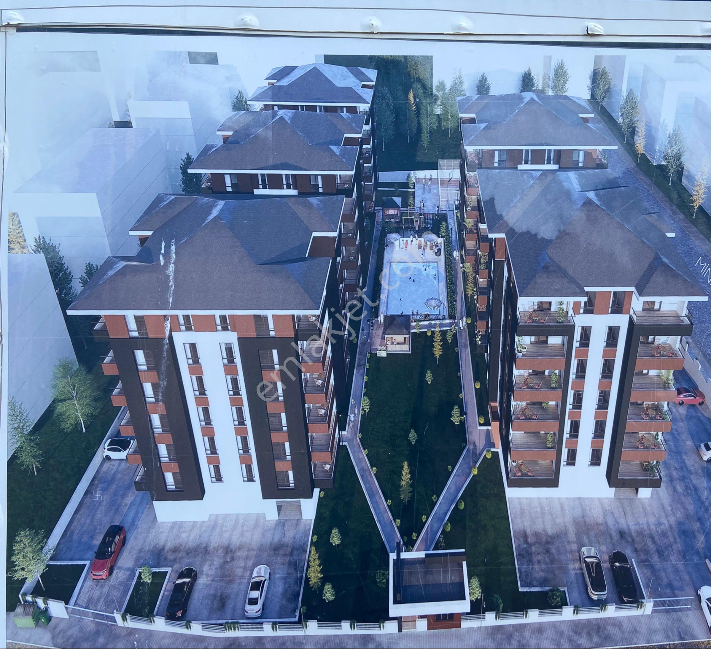 Özgür Gayrimenkul'den Site İçi 2+1 Havuzlu Lüks Daire
