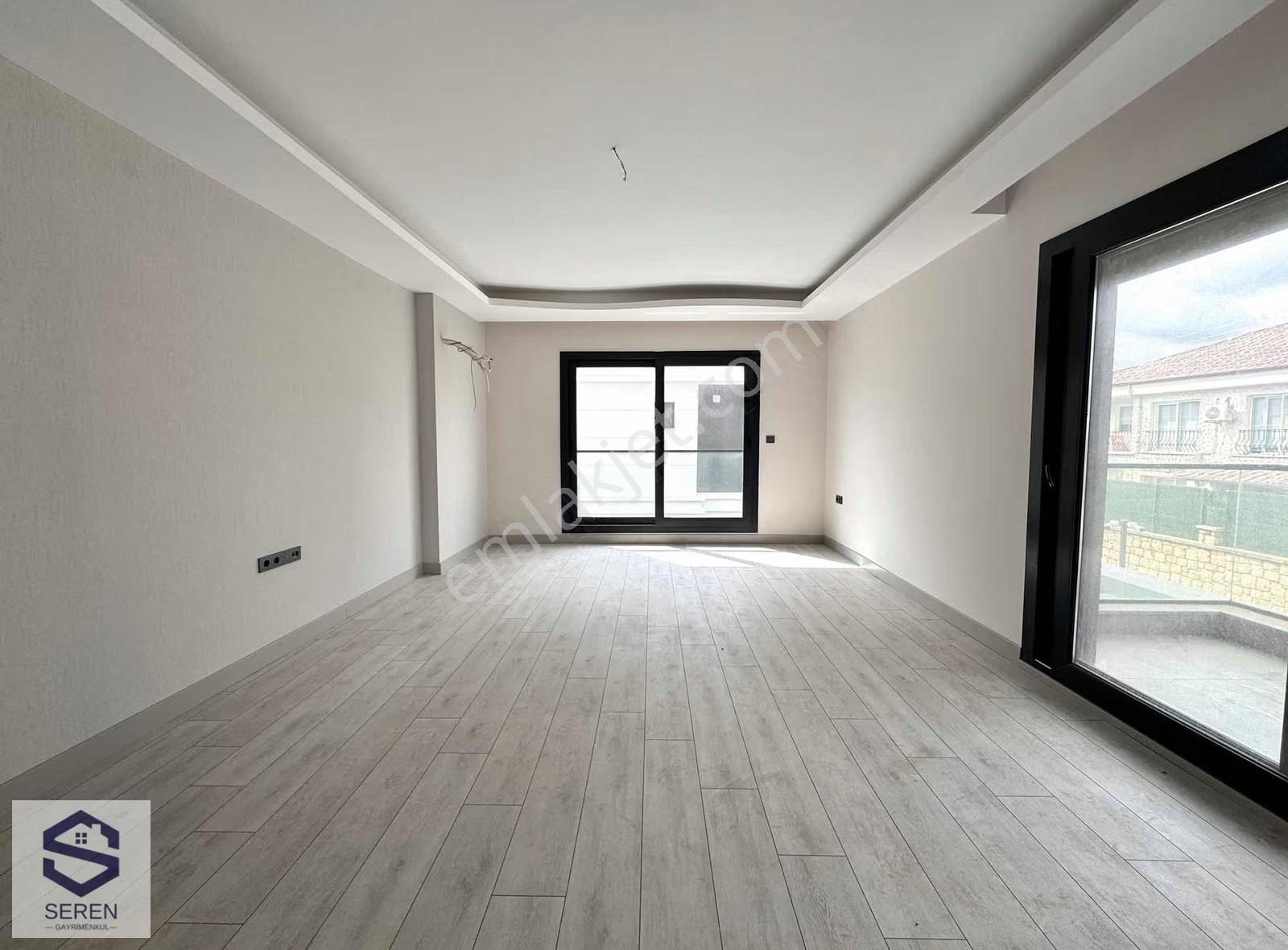 Seferihisar Necat Hepkon Mahallesinde Satılık Havuzlu Sitede 2+1 - Görsel 28