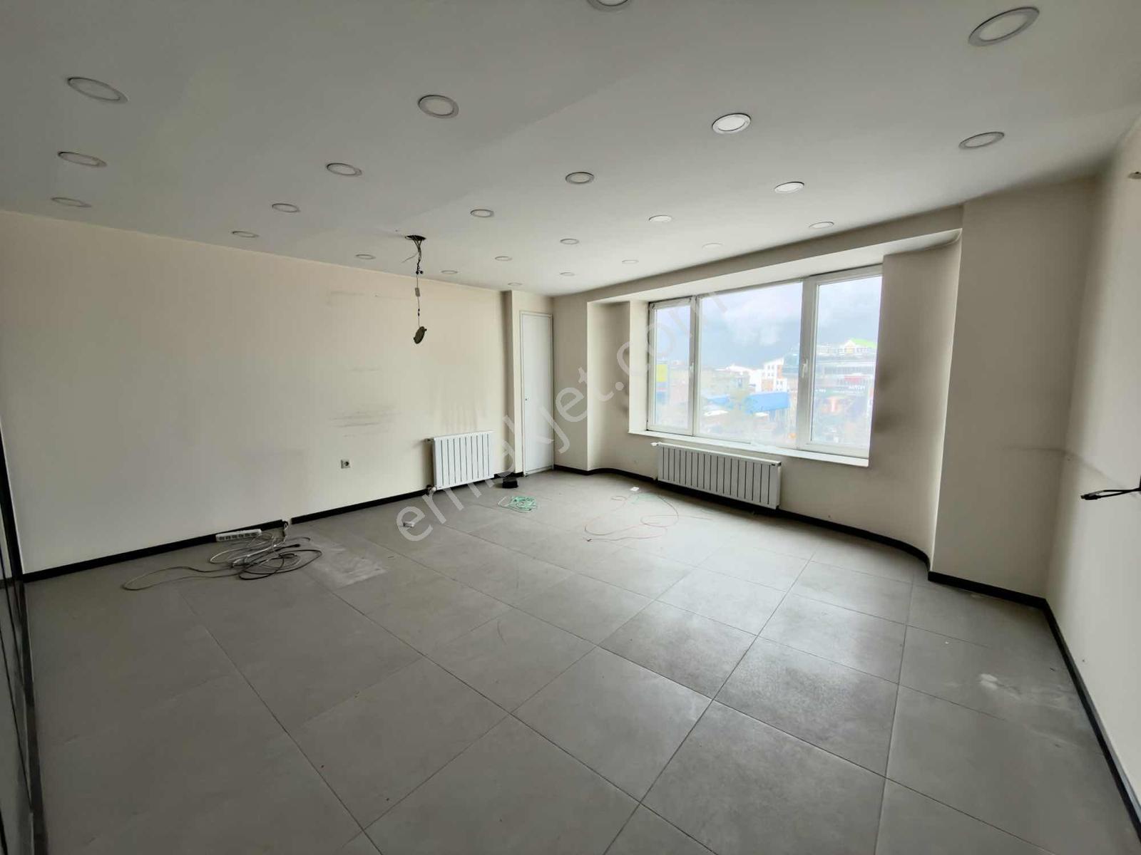 Altın Emlak'tan Cumhuriyet Caddesi'nde 6 Katlı Kiralık İş Yeri - Görsel 18