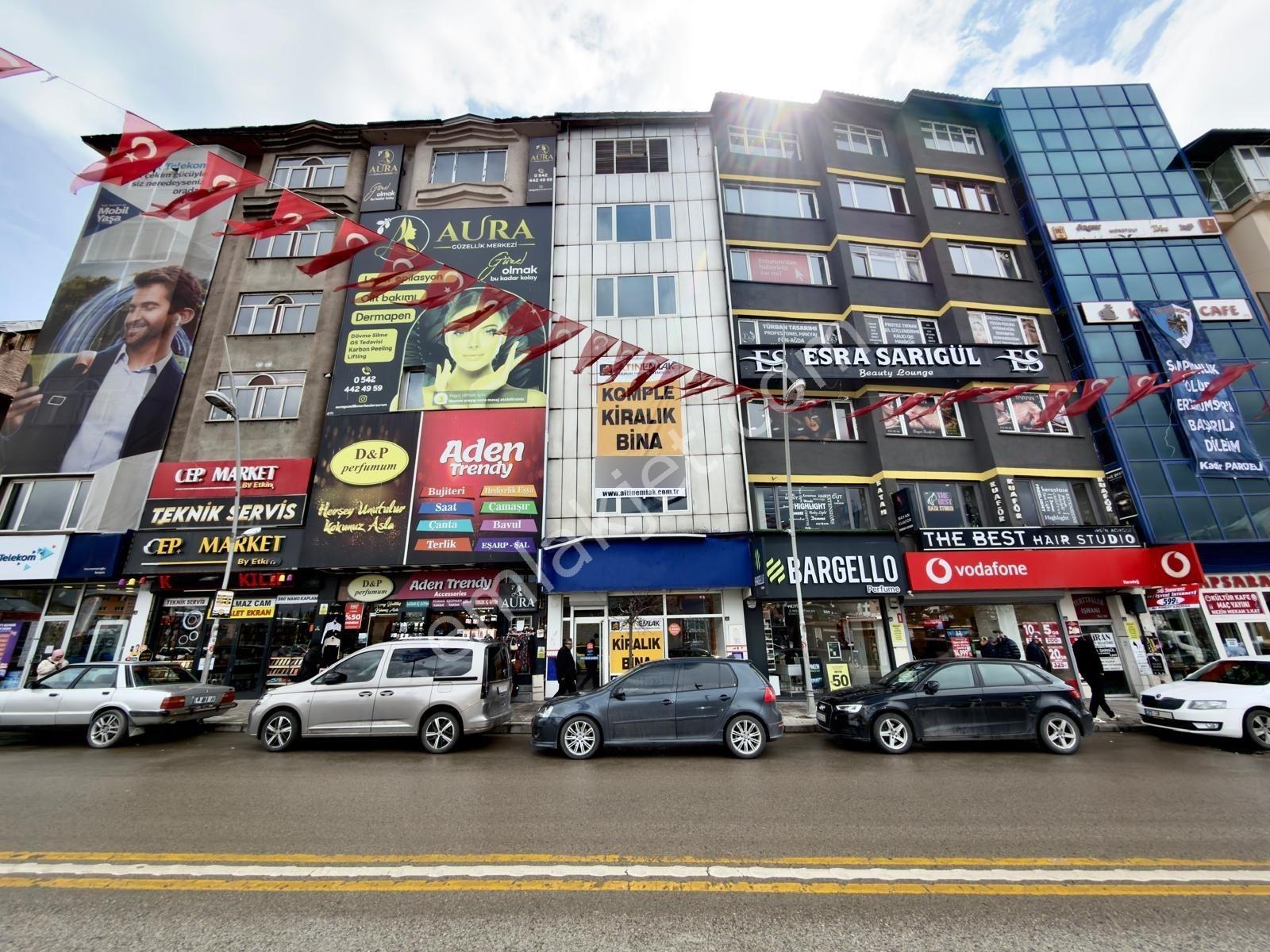 Altın Emlak'tan Cumhuriyet Caddesi'nde 6 Katlı Kiralık İş Yeri - Görsel 10