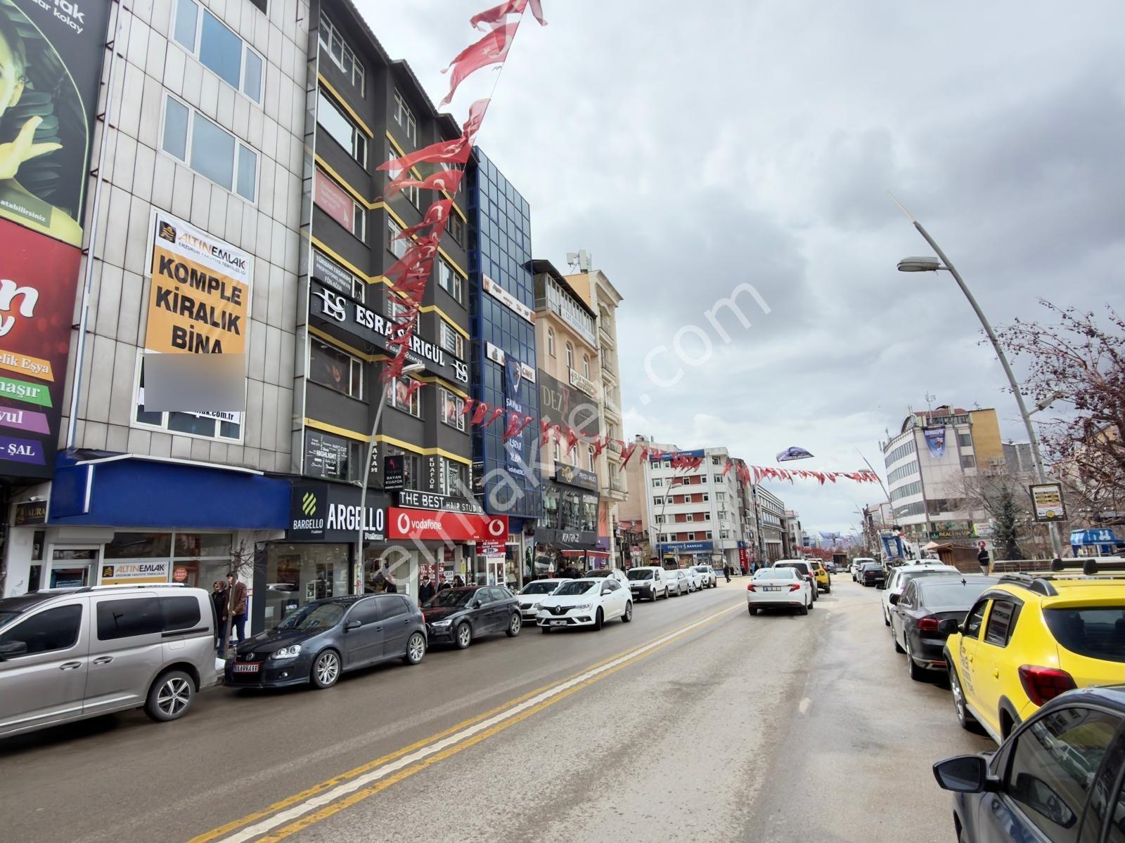 Altın Emlak'tan Cumhuriyet Caddesi'nde 6 Katlı Kiralık İş Yeri - Görsel 24