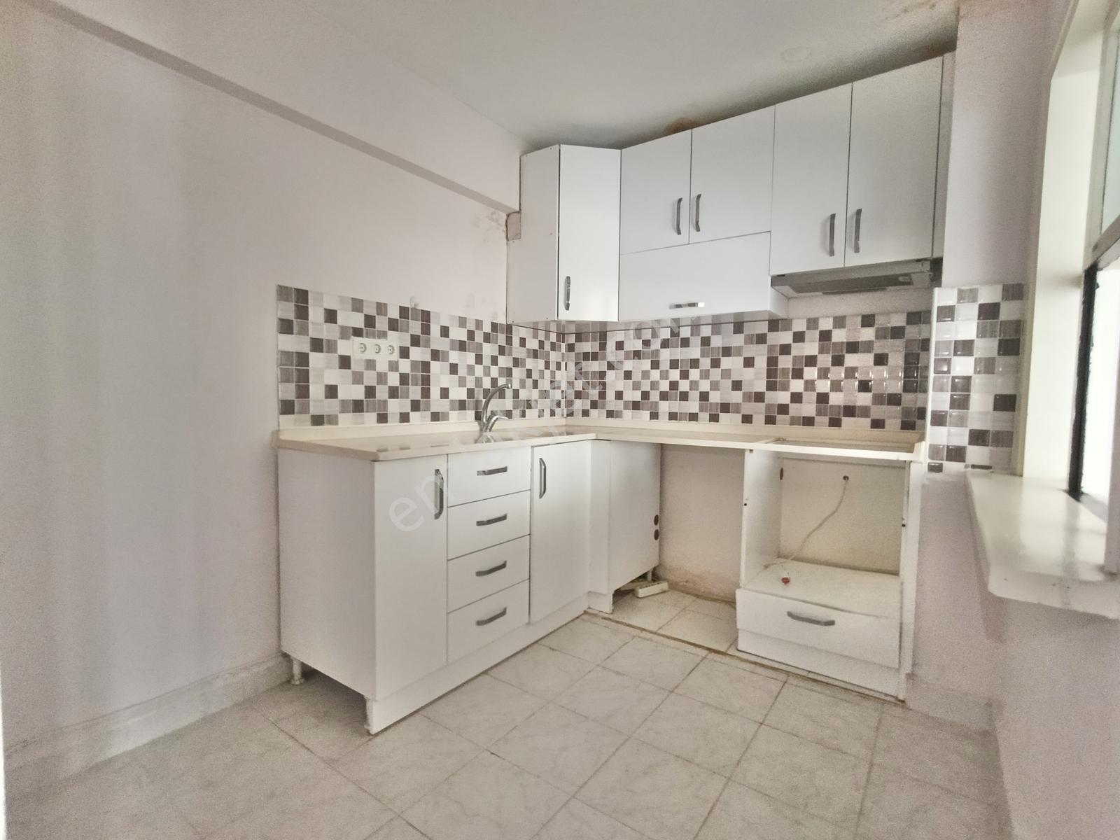 Altıparmak Caddesine Cephe 2+1 Kiralık Daire - Görsel 9