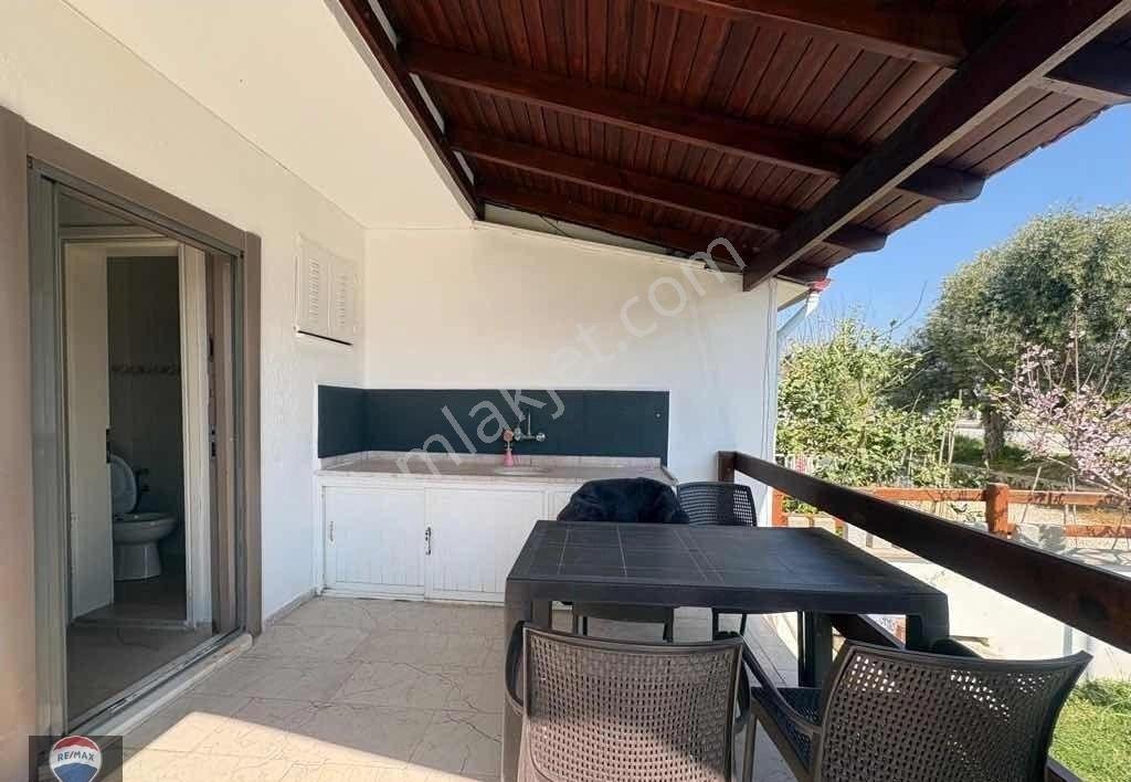 Kuşadası Pınarkent Sitesinde 4+1 Bahçeli Tripleks Villa |düşler Yakası Sahile 500 M | Yeni Tadilatl - Görsel 19