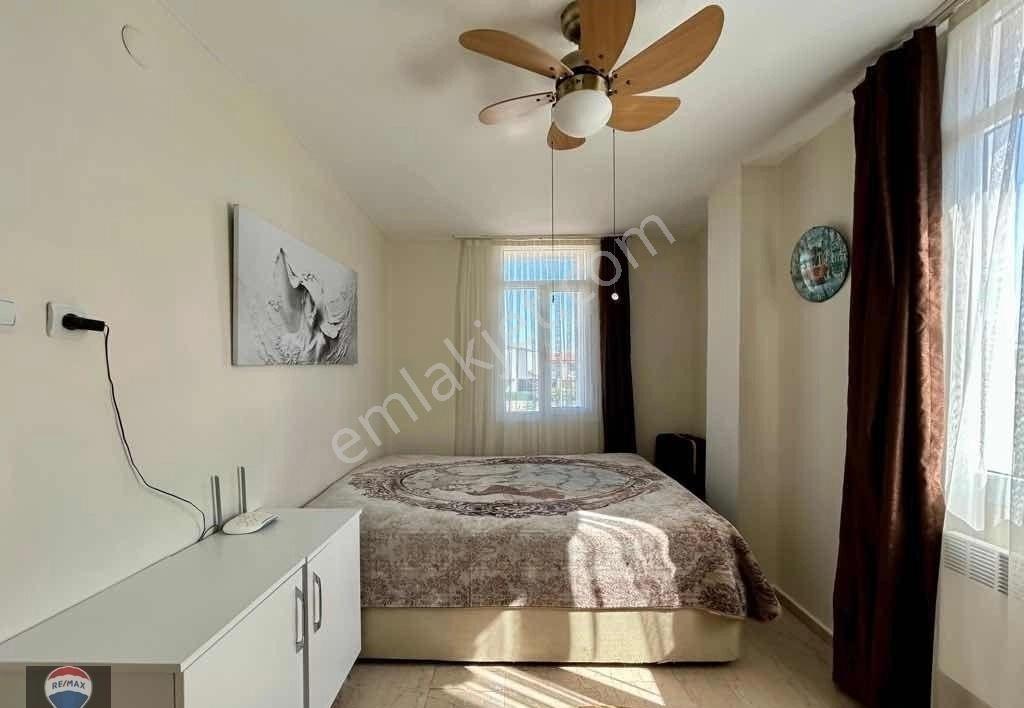 Kuşadası Pınarkent Sitesinde 4+1 Bahçeli Tripleks Villa |düşler Yakası Sahile 500 M | Yeni Tadilatl - Görsel 15
