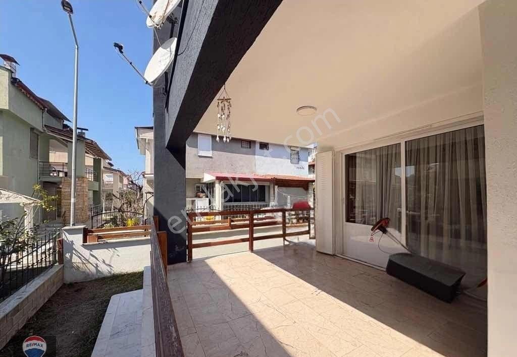 Kuşadası Pınarkent Sitesinde 4+1 Bahçeli Tripleks Villa |düşler Yakası Sahile 500 M | Yeni Tadilatl - Görsel 9