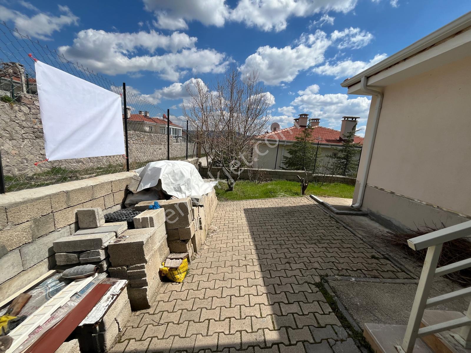 Turkuaz Emlaktan Serban Tarımköy'de Satılık 3+1 Müstakil Daire - Görsel 23