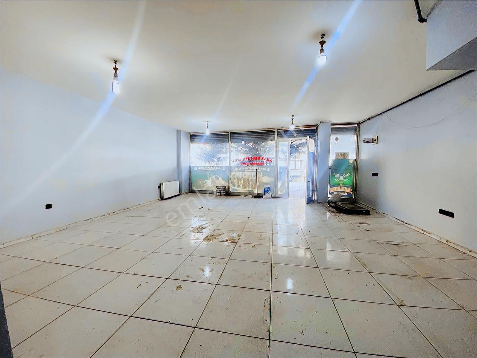 Üçevler Mahallesinde Kiralık Dükkan Ana Cadde Üzeri - Görsel 5