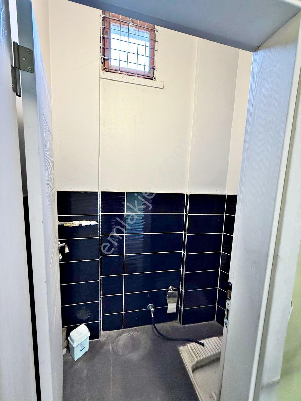 Kordonboyu Cadde Üzeri Her İşe Uygun 50m2 Kiralık Dükkan - Görsel 12