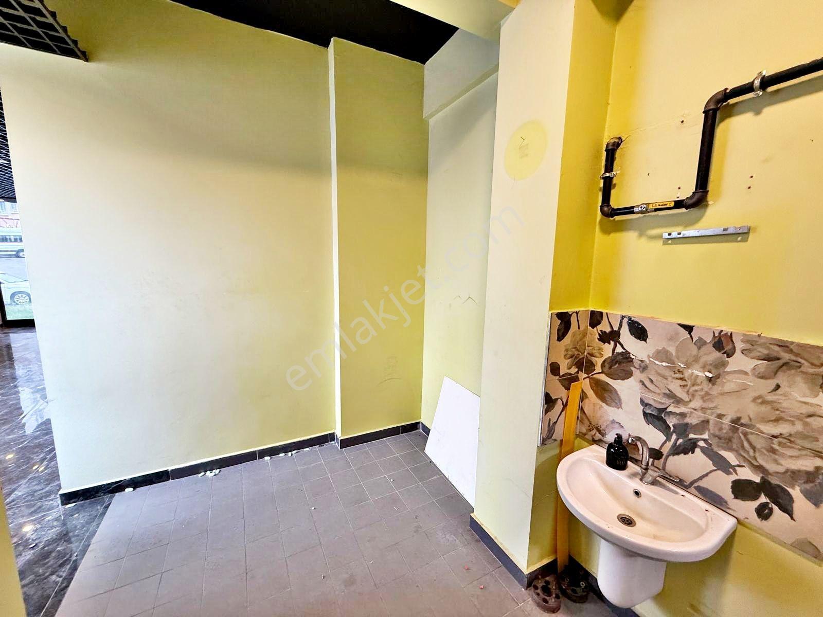 Kordonboyu Cadde Üzeri Her İşe Uygun 50m2 Kiralık Dükkan - Görsel 9