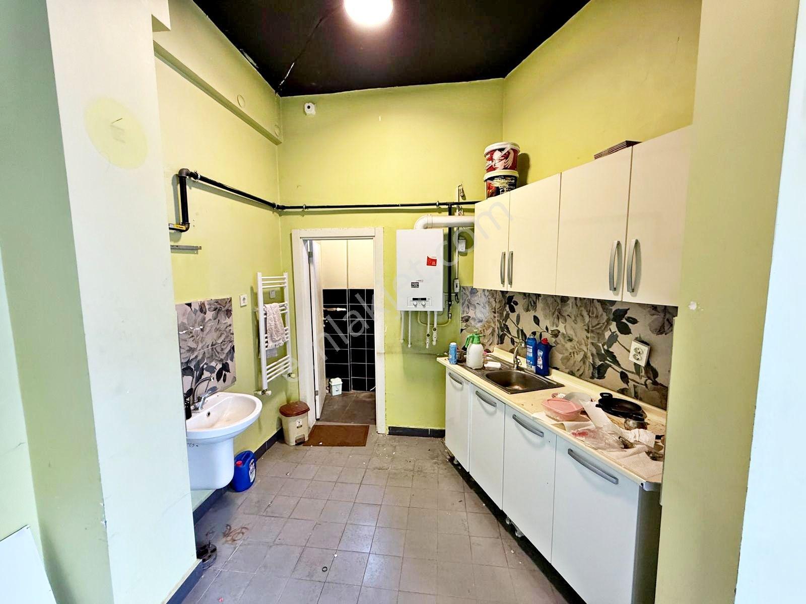 Kordonboyu Cadde Üzeri Her İşe Uygun 50m2 Kiralık Dükkan - Görsel 11