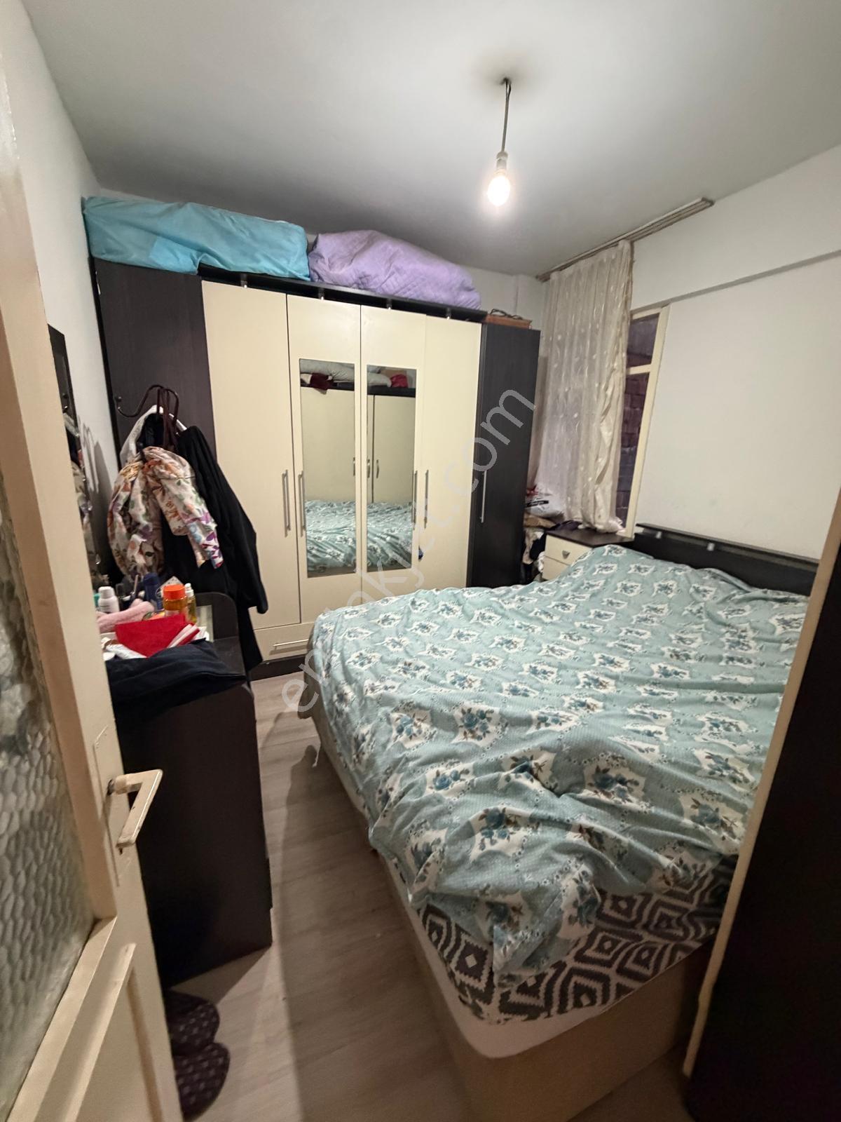 Demetten Kooperatif Evlerinde 2+1 Ara Kat, Kullanışlı Daire - Görsel 14