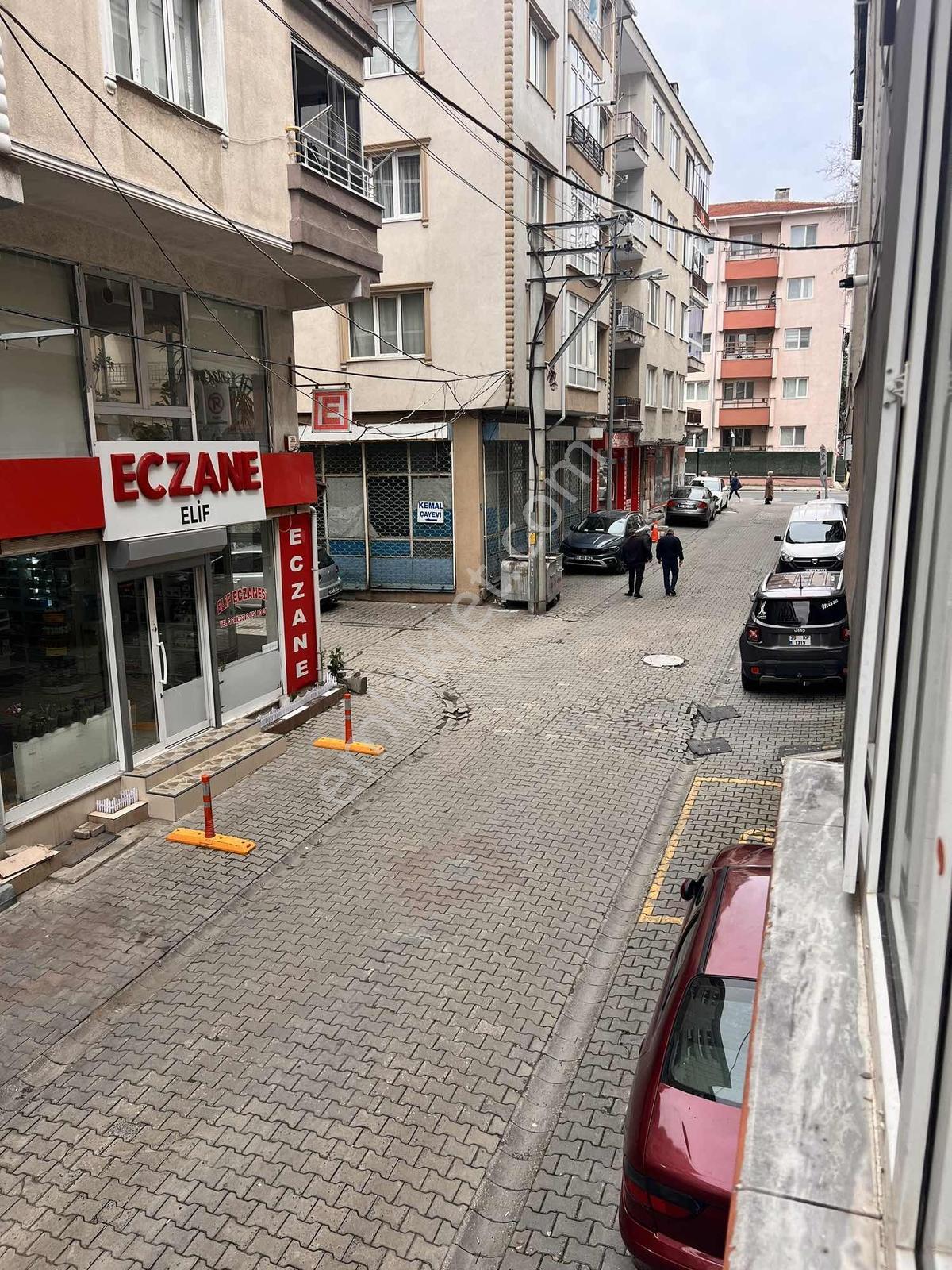 Reşadiye Mahallesinde Merkezi Konumda 2+1 Kiralık Daire - Görsel 9