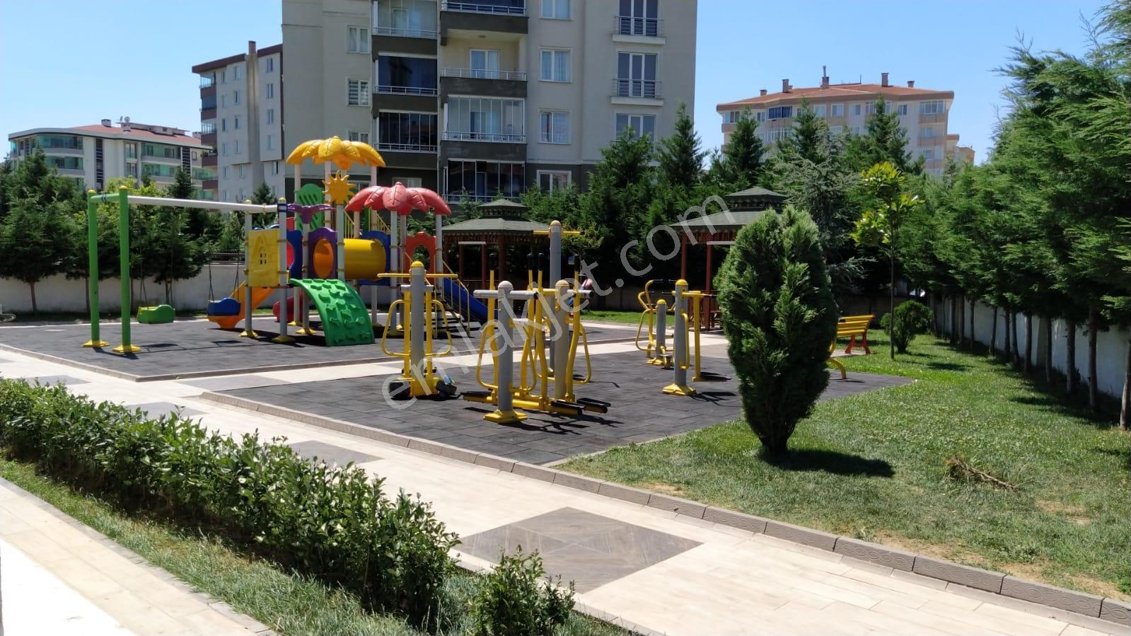 Çorlu Hürriyet Mah.2 Bloklu Site İçerisinde Satılık 3+1 Daire - Görsel 18