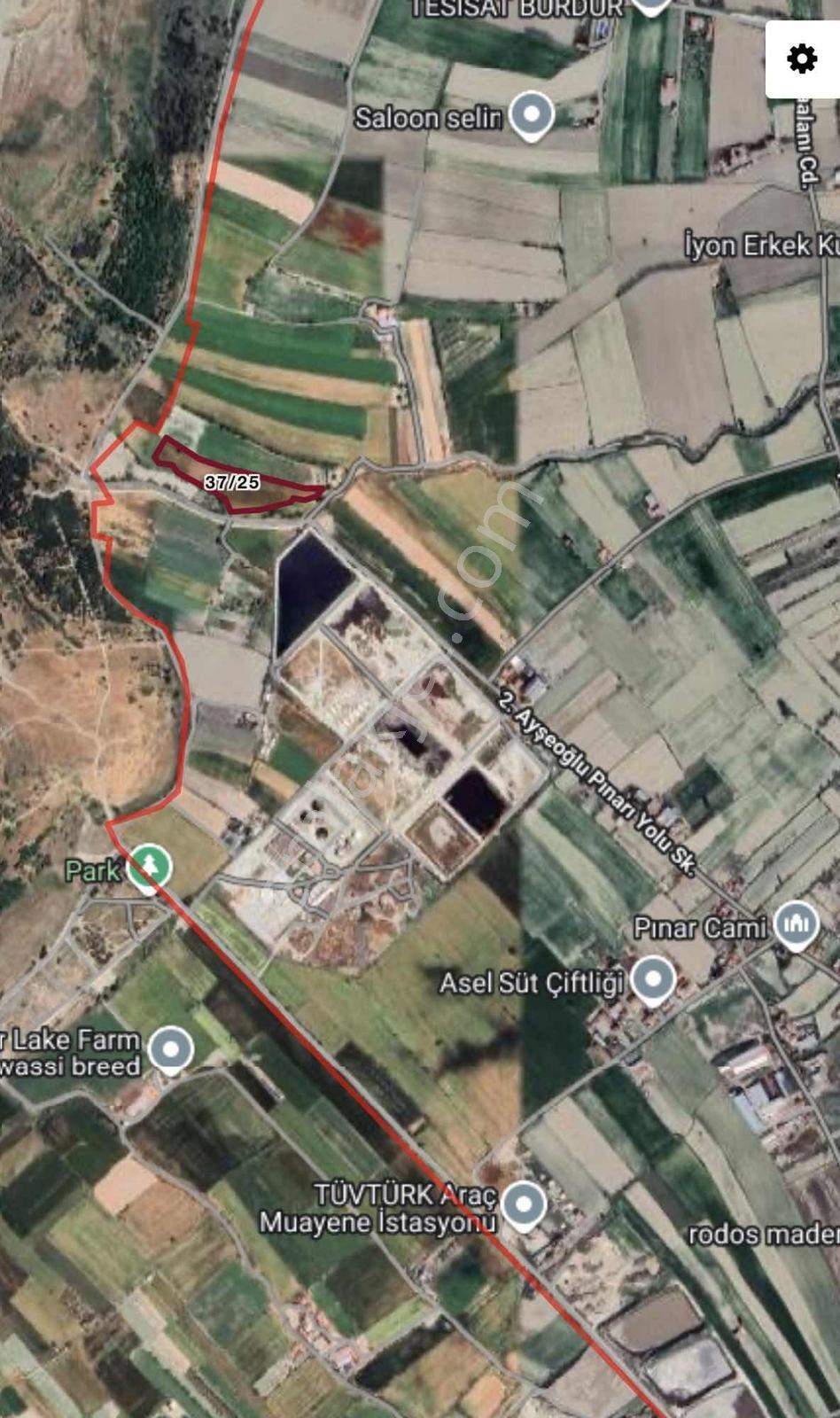 Bağlar Mahallesi'nde Çiftlik Yapımına Uygun 15.587m2 Arazi - Görsel 3