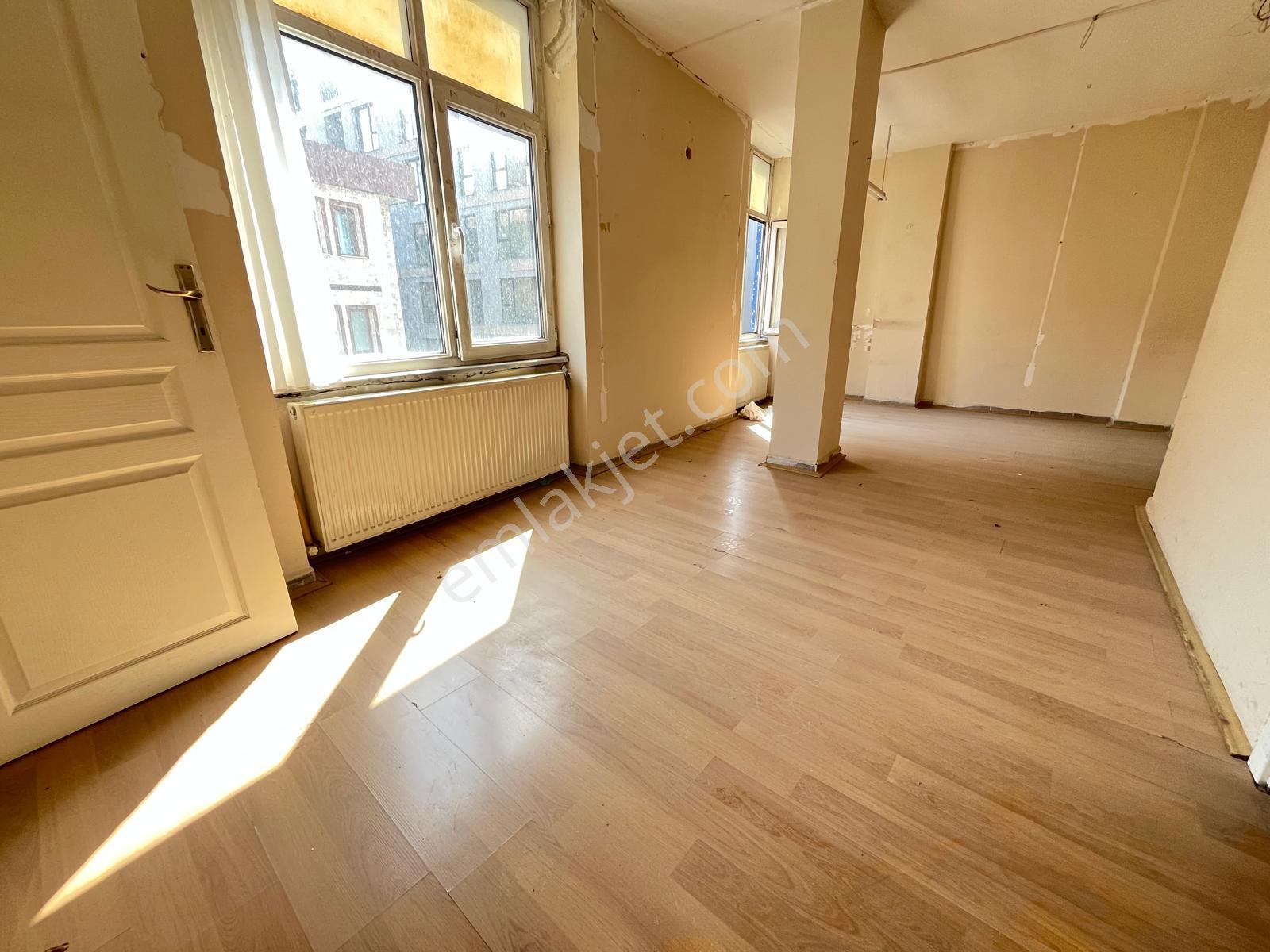 Loft'tnkemalpaşa Ma Kiralık Metrobüse Yakın4katlı 520m2 İş Yeri - Görsel 11