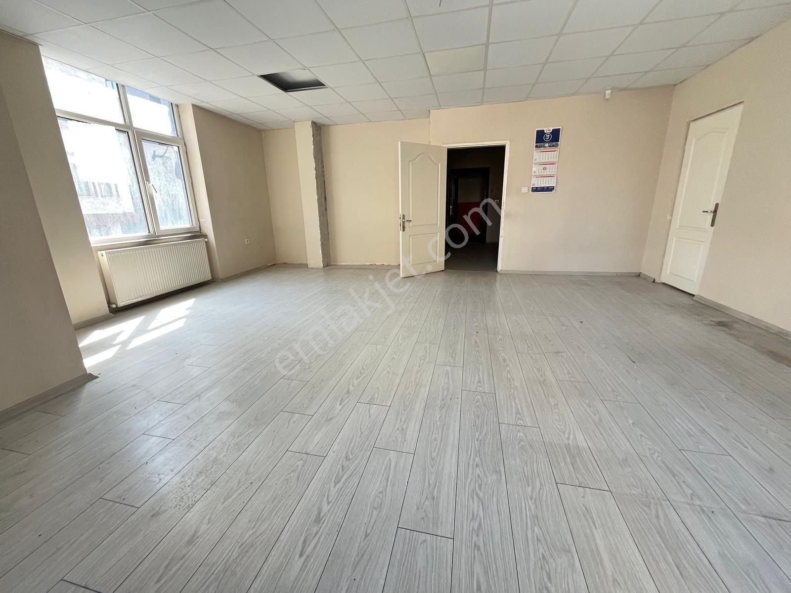 Loft'tnkemalpaşa Ma Kiralık Metrobüse Yakın4katlı 520m2 İş Yeri - Görsel 31