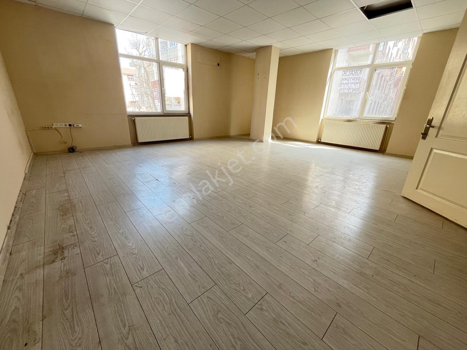 Loft'tnkemalpaşa Ma Kiralık Metrobüse Yakın4katlı 520m2 İş Yeri - Görsel 3