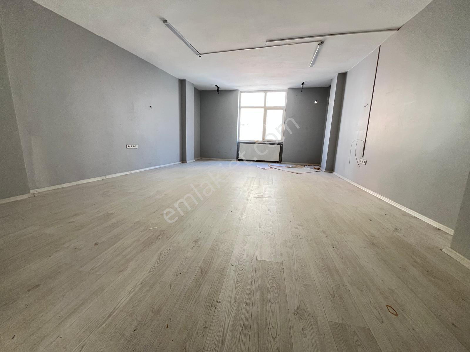 Loft'tnkemalpaşa Ma Kiralık Metrobüse Yakın4katlı 520m2 İş Yeri - Görsel 15