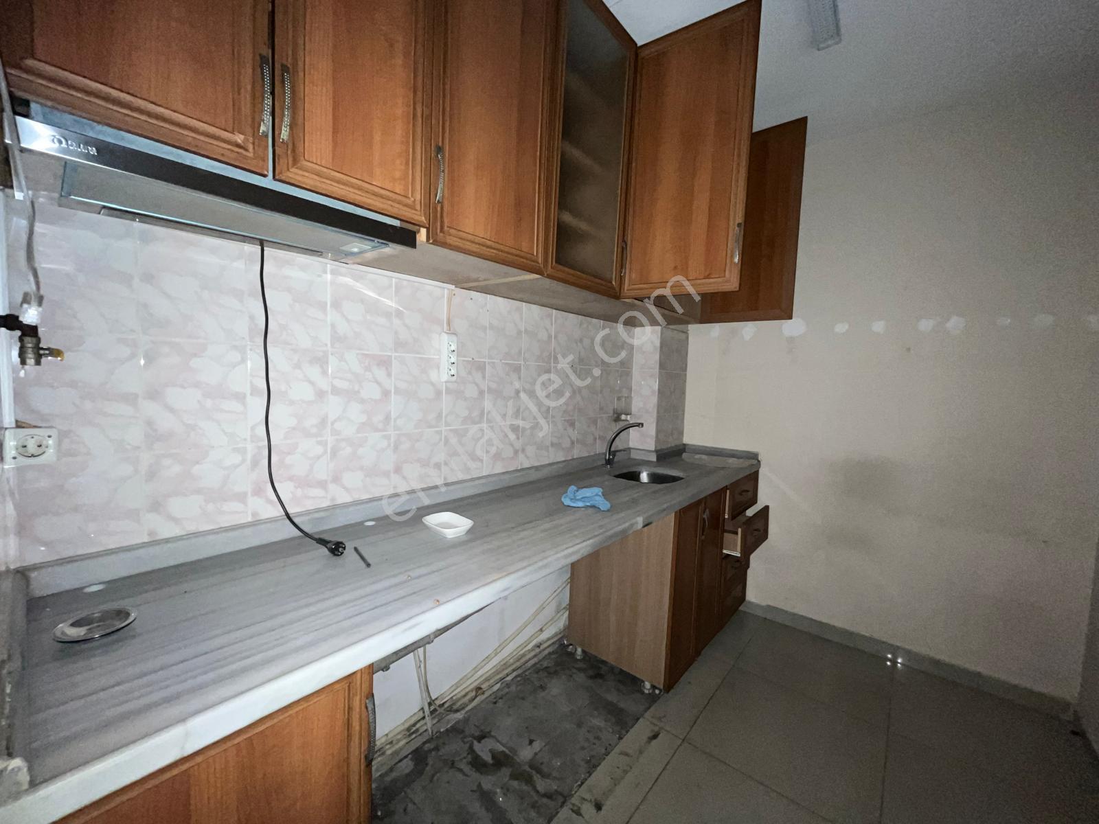 Loft'tnkemalpaşa Ma Kiralık Metrobüse Yakın4katlı 520m2 İş Yeri - Görsel 28