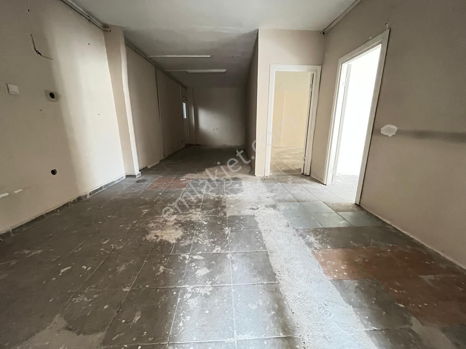 Loft'tnkemalpaşa Ma Kiralık Metrobüse Yakın4katlı 520m2 İş Yeri - Görsel 12