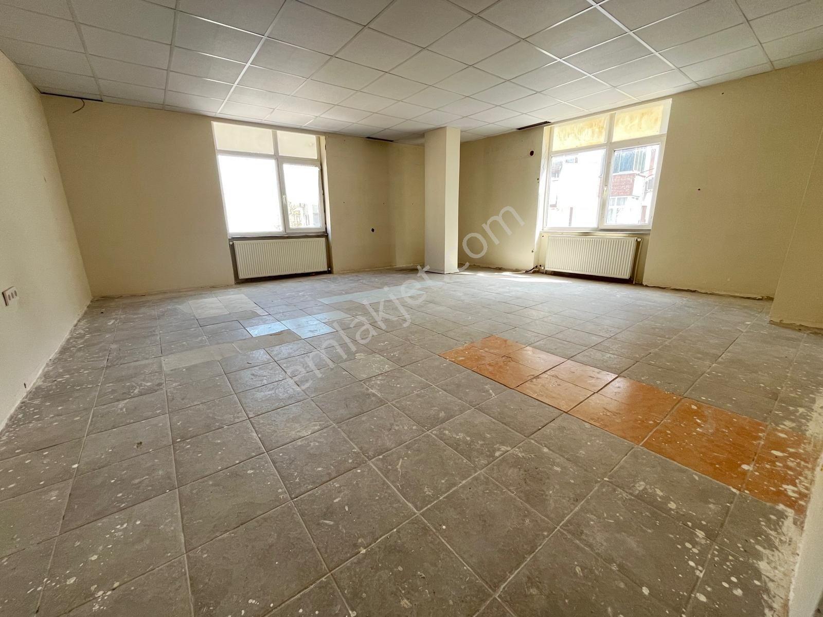 Loft'tnkemalpaşa Ma Kiralık Metrobüse Yakın4katlı 520m2 İş Yeri - Görsel 10