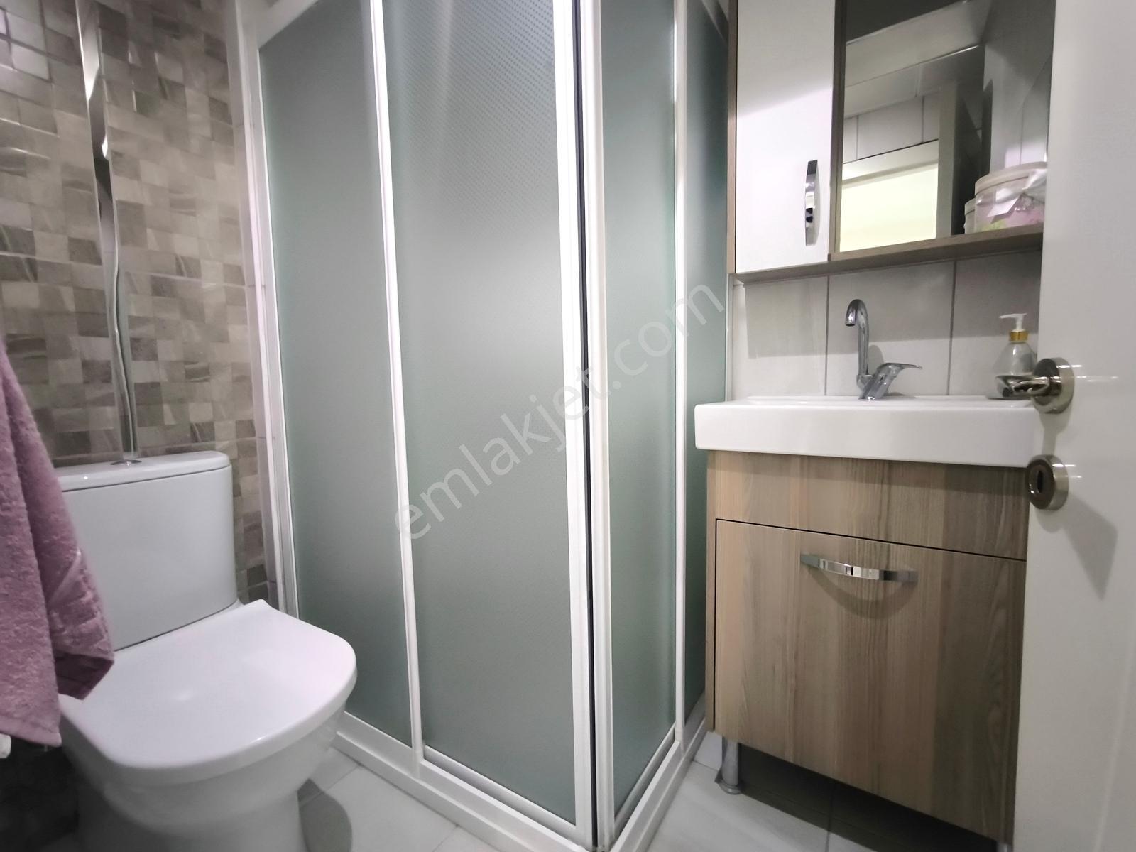 Ayyıldız Mh De 3 Katlı Kapalı Otopark-özel Yapım 7+2 Lüks Villa - Görsel 17