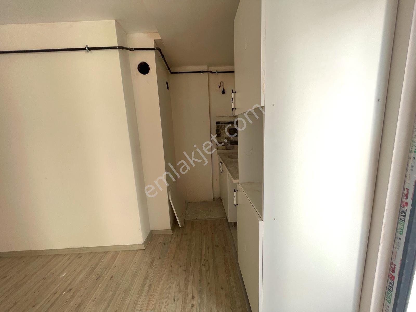 Remax Modern Seha Söyler'den Körfez'de Satılık 1+1 - Görsel 16