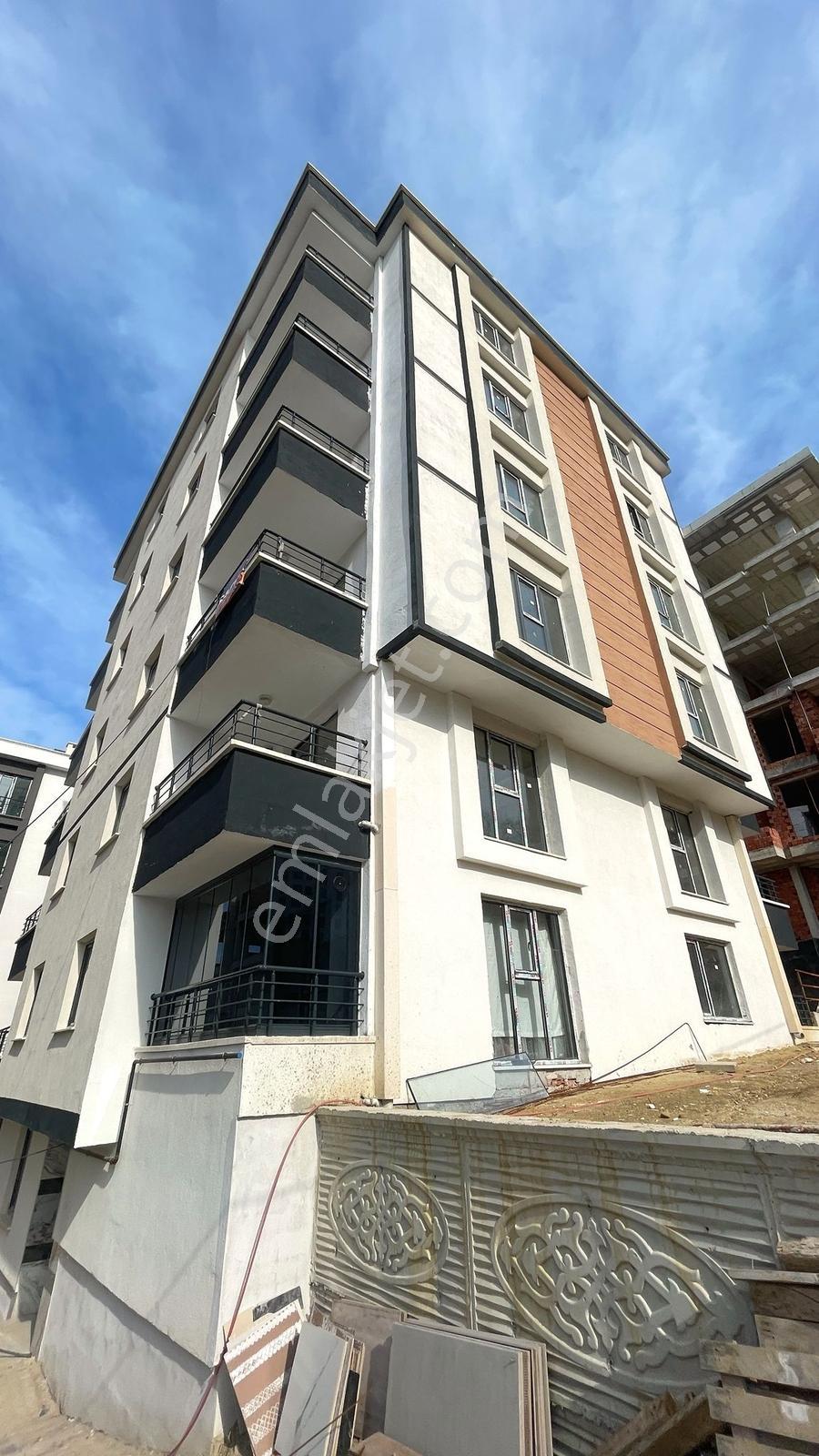 Remax Modern Seha Söyler'den Körfez'de Satılık 1+1 - Görsel 17