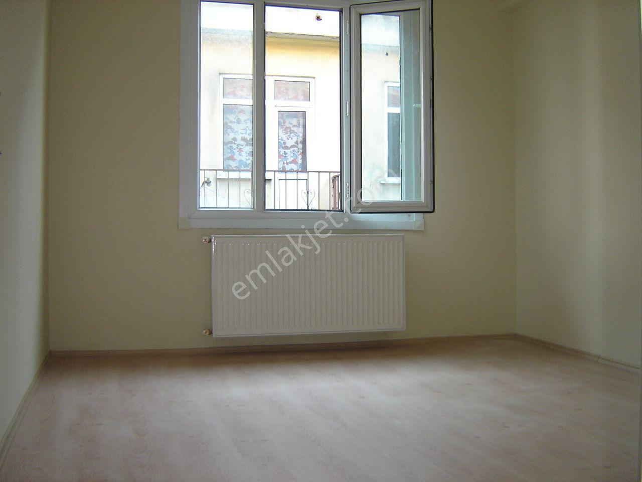 İstanbul House'dan Şirinevler Mah.'de Asansörlü 3+1 Daire - Görsel 6
