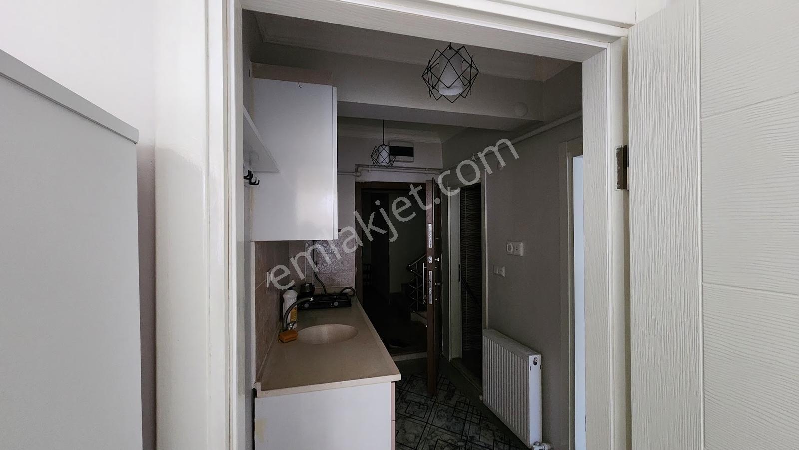 Yeni Sağlık Müdürlüğü Yakını 1+1 Eşyalı - Görsel 7