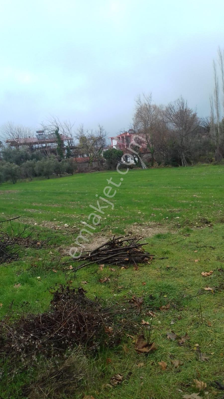 Stop’tan Seydikemer Yakaköy'de Doğayla İç İçe, Köy İçi İmarlı Satılık Tarla
