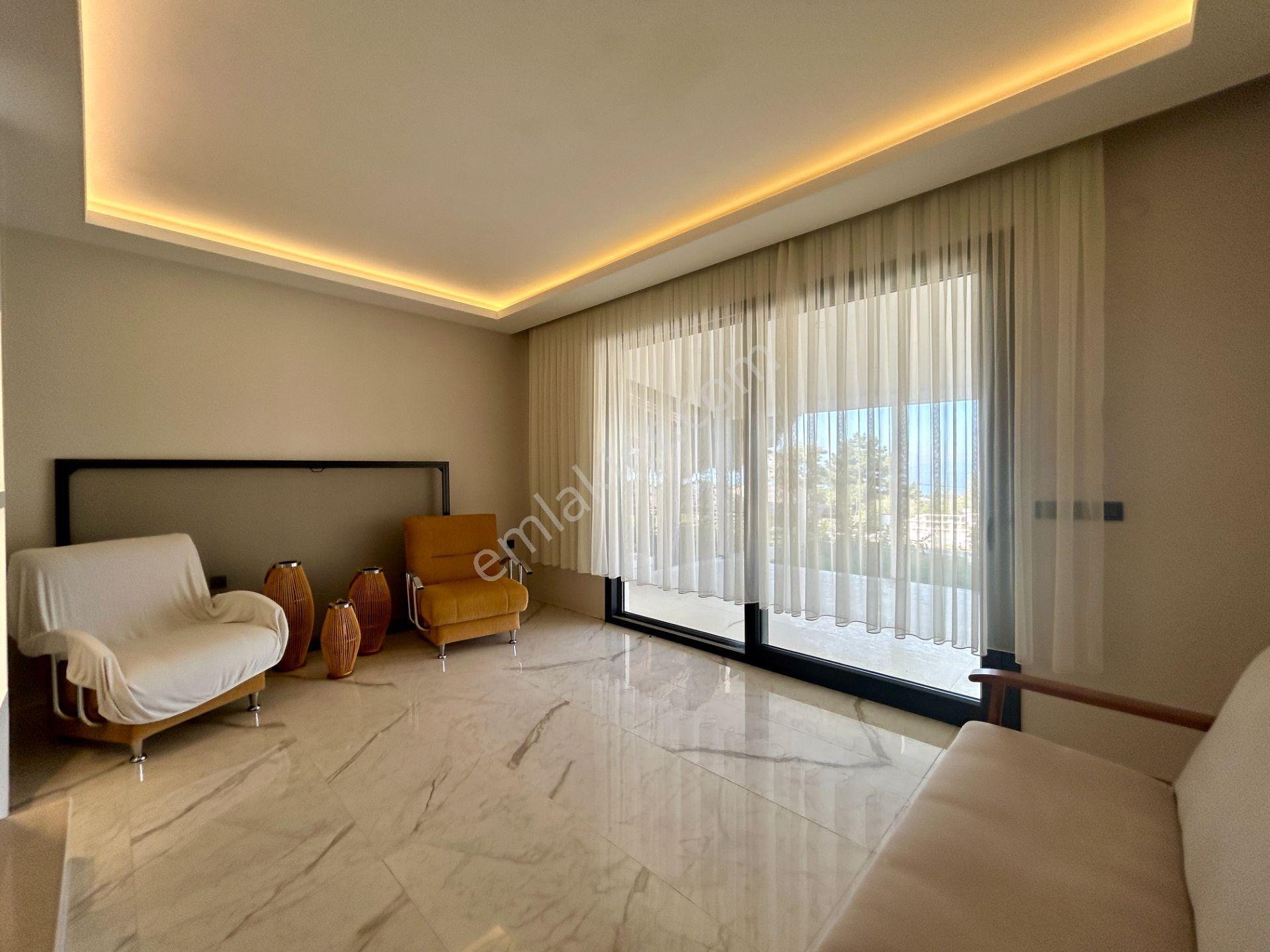 Kuşadası Soğucak Mevkii Ceylankent Sitesi Deniz Manzaralı Satılık Yazlık - Görsel 7