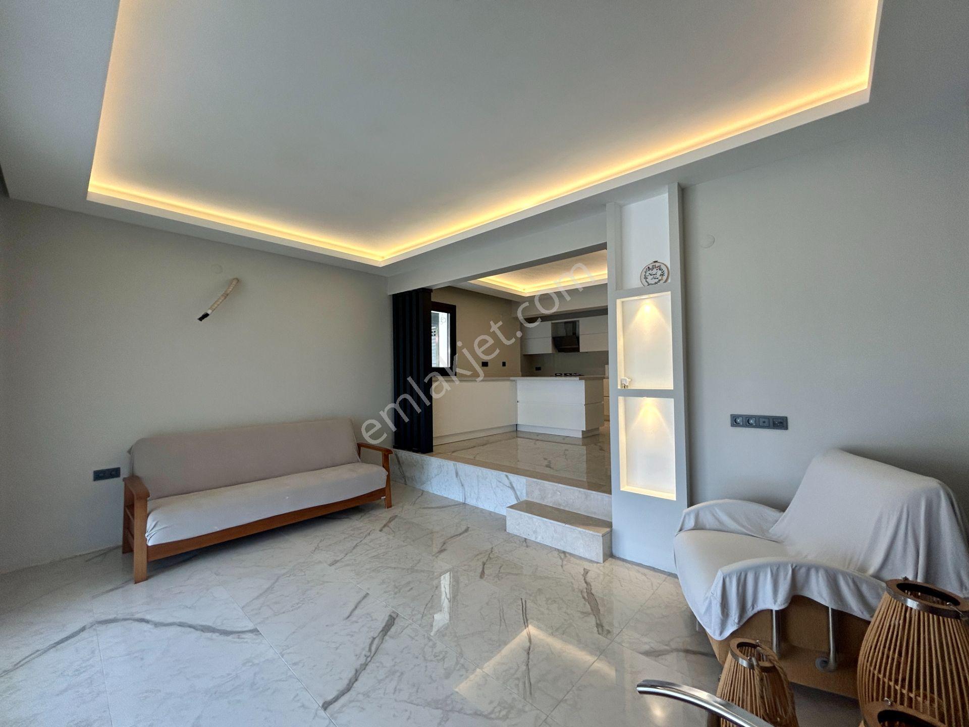 Kuşadası Soğucak Mevkii Ceylankent Sitesi Deniz Manzaralı Satılık Yazlık - Görsel 11