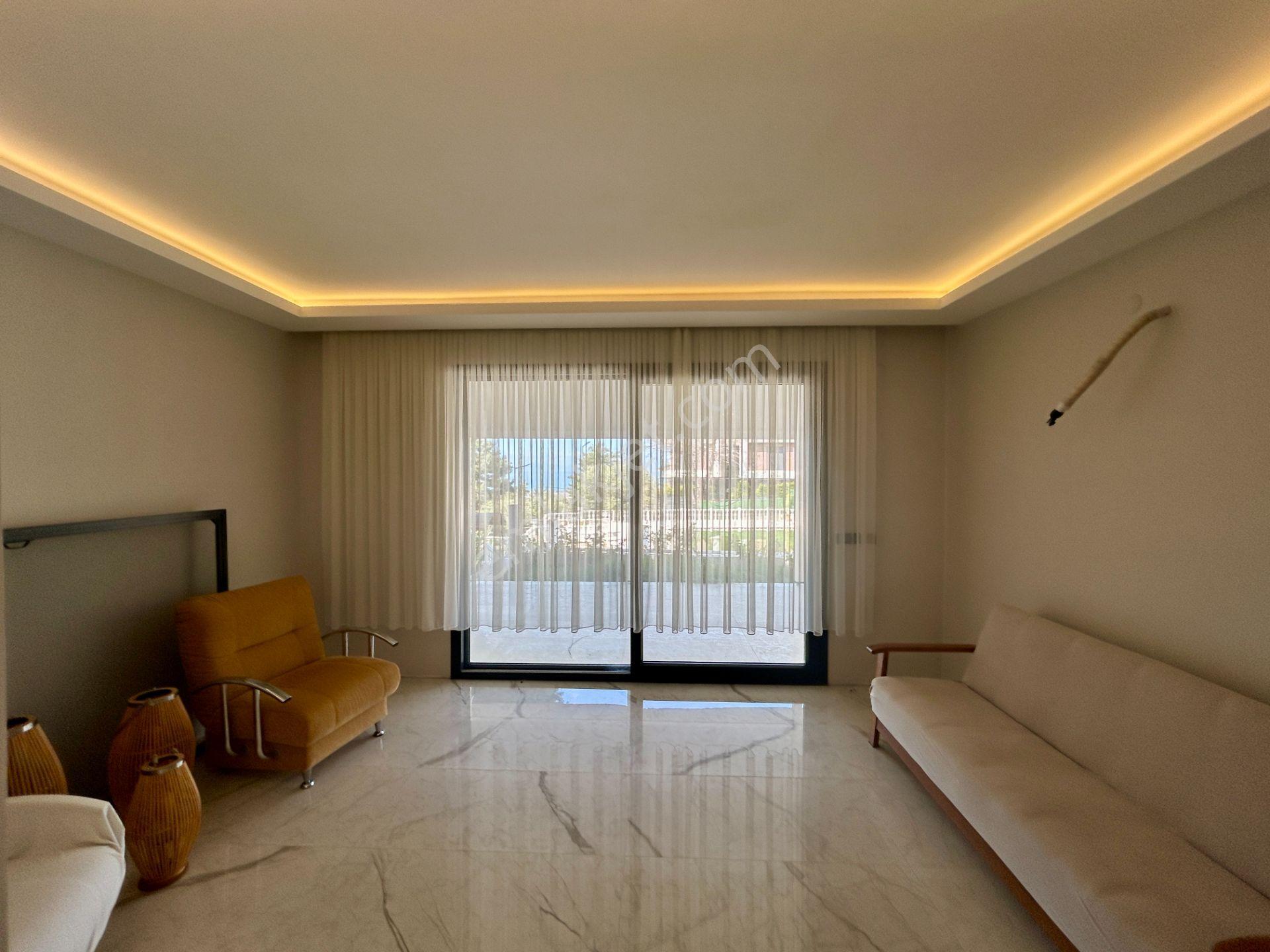 Kuşadası Soğucak Mevkii Ceylankent Sitesi Deniz Manzaralı Satılık Yazlık - Görsel 6