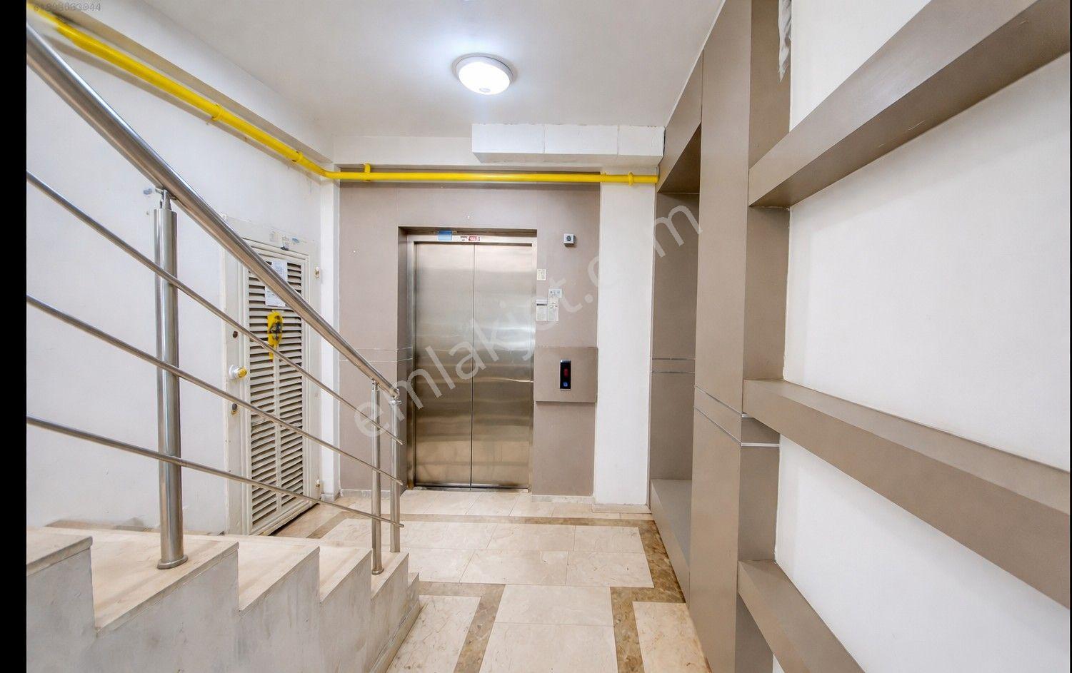 Hamidiye Mah. İskanlı 2+1 Yeni Binada Çift Banyo+doğ Gaz+güneş Enerjisi - Görsel 2