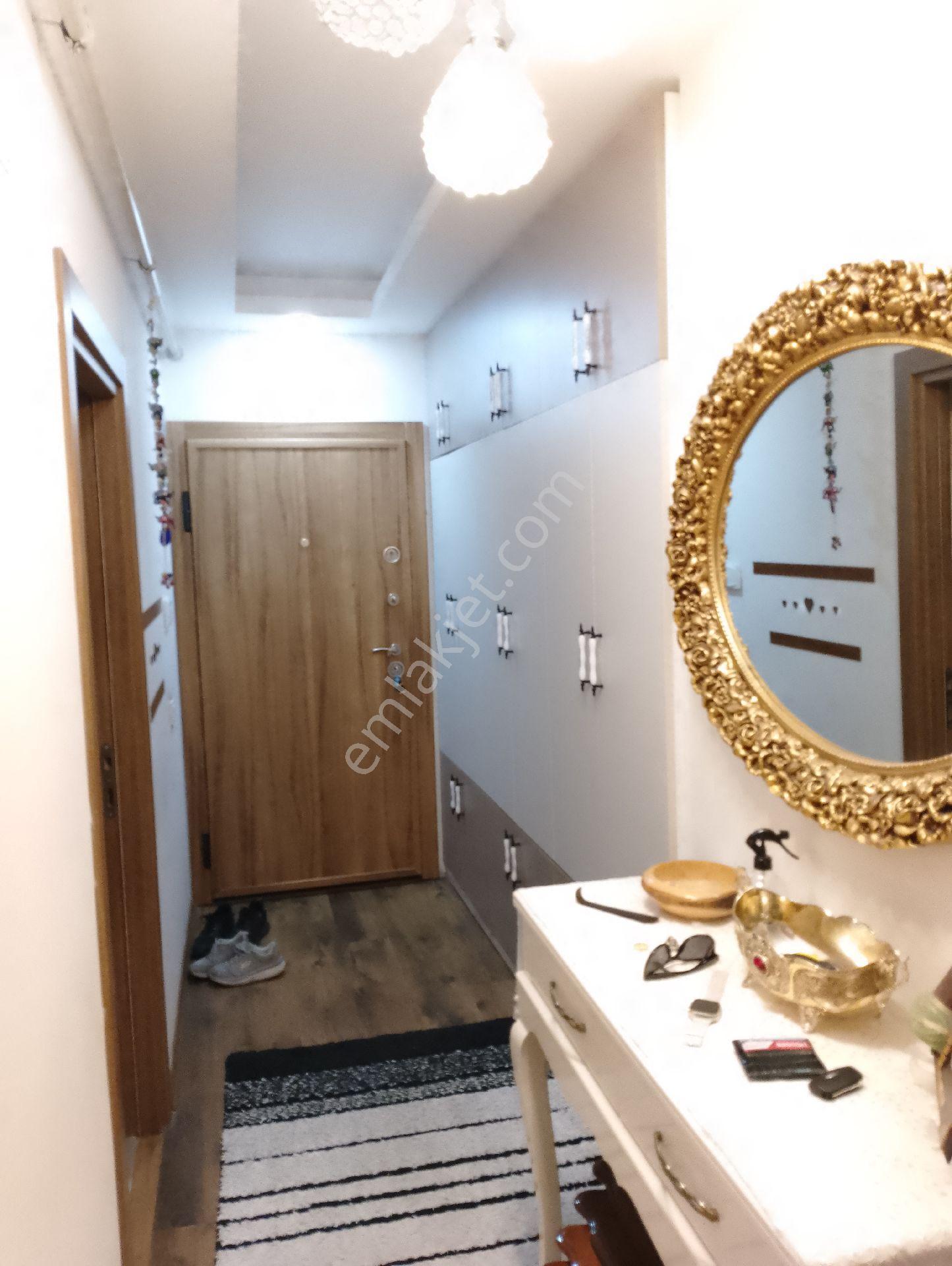 Hamidiye Mah. İskanlı 2+1 Yeni Binada Çift Banyo+doğ Gaz+güneş Enerjisi - Görsel 10
