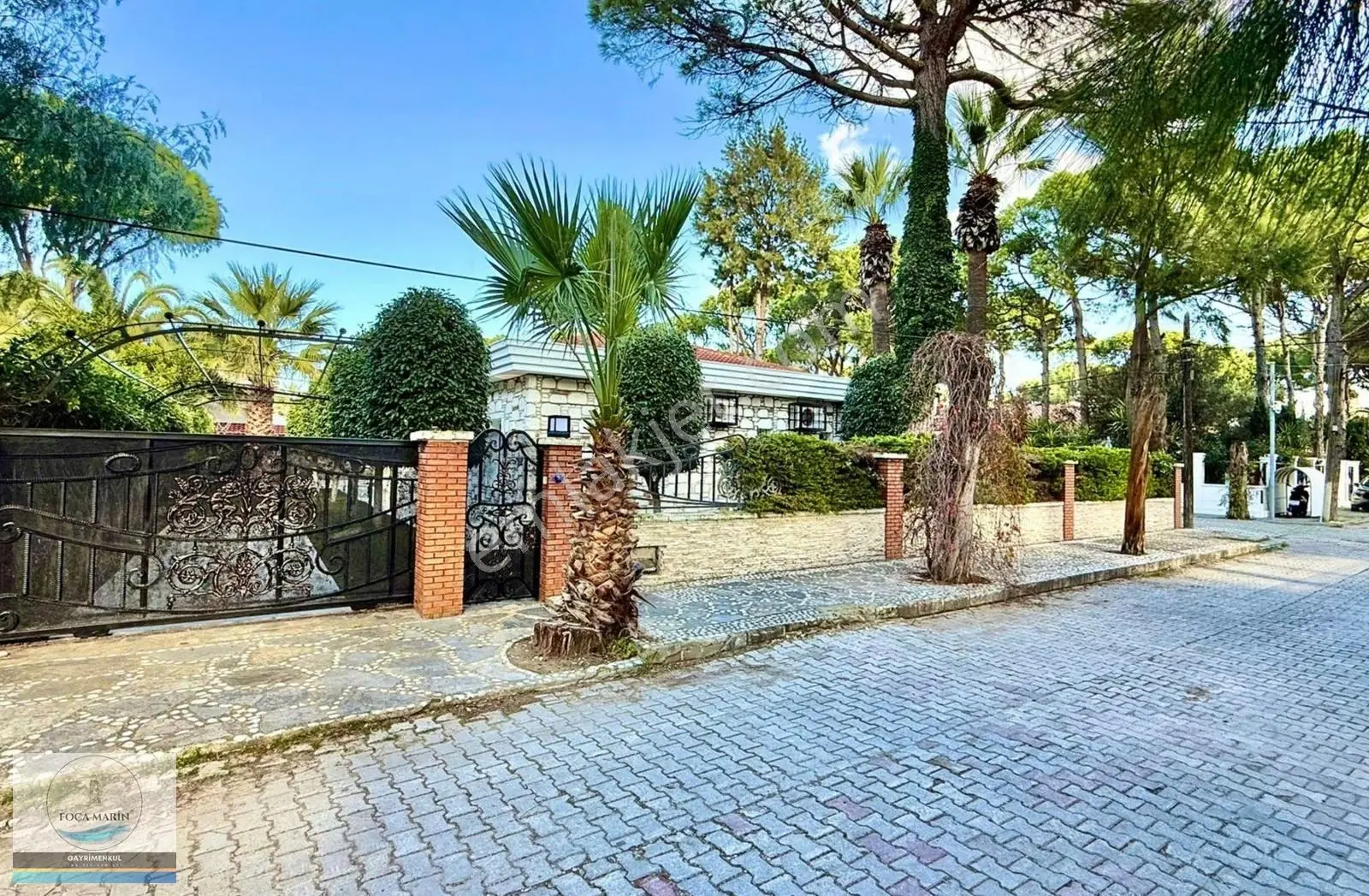 Çeşme Ilıca Swıssotel Yanı | Ultra Lüks Taş Villa | 666 M² Arsa