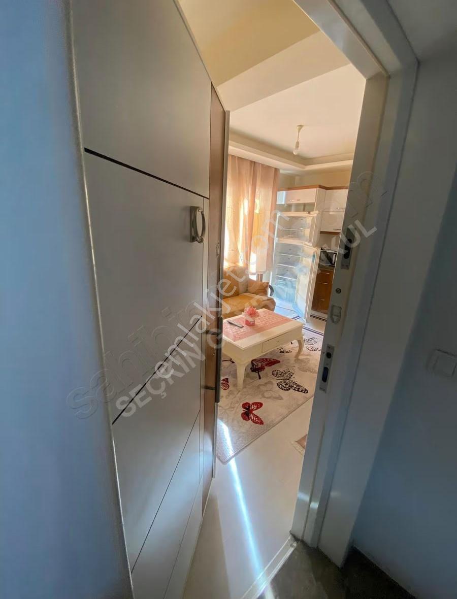 Seçkin' Den Kadın Doğum Hastanesi Yakını 1+1 Eşyalı Daire - Görsel 2