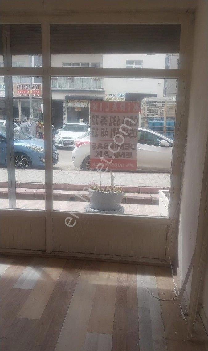 Demetevler'de Cadde Üzeri Kiralık Dükkan - Görsel 6