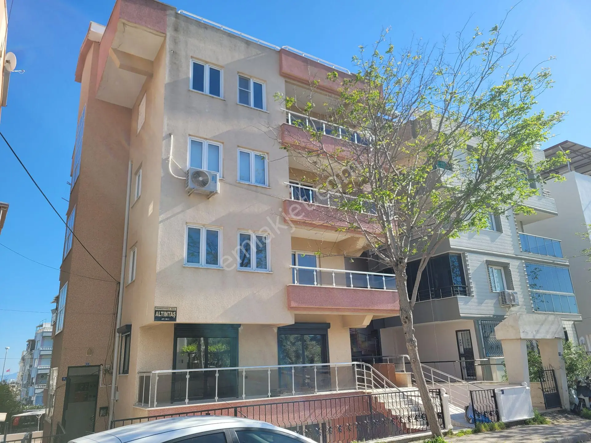 Didim Efelerde Satılık Ara Kat 1+1 Daire - Görsel 3