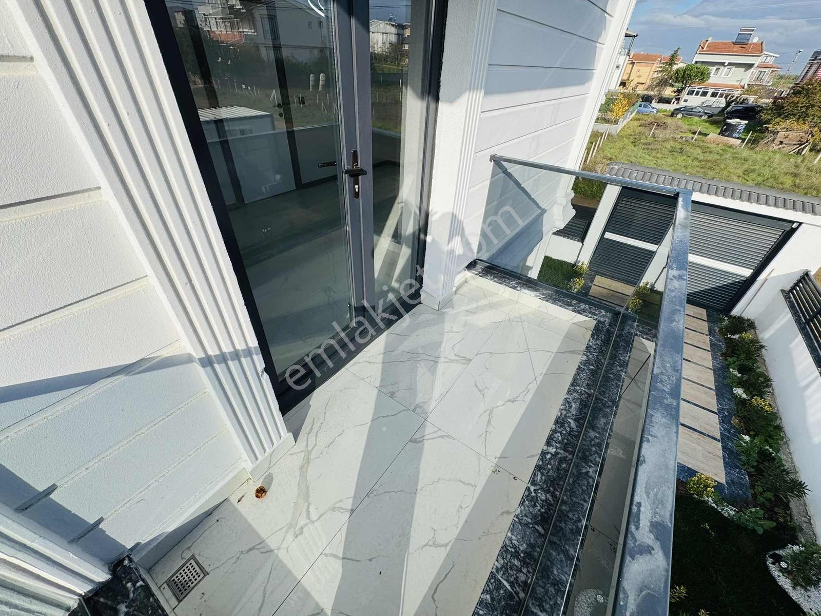Re/max Kıyı ' Dan Satılık Saunalı Jakuzili Akıllı Müstakil Villa - Görsel 31