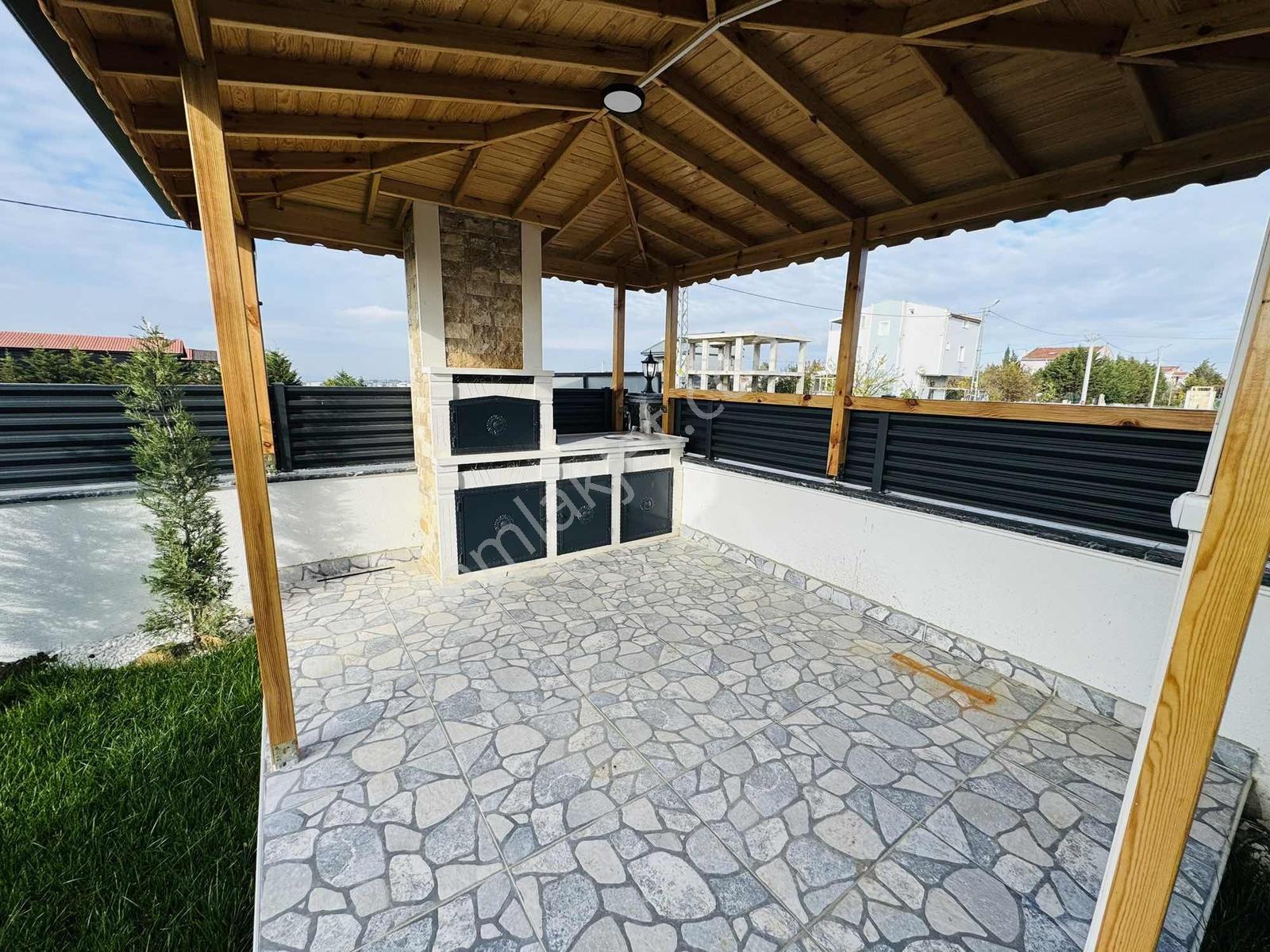 Re/max Kıyı ' Dan Satılık Saunalı Jakuzili Akıllı Müstakil Villa - Görsel 9