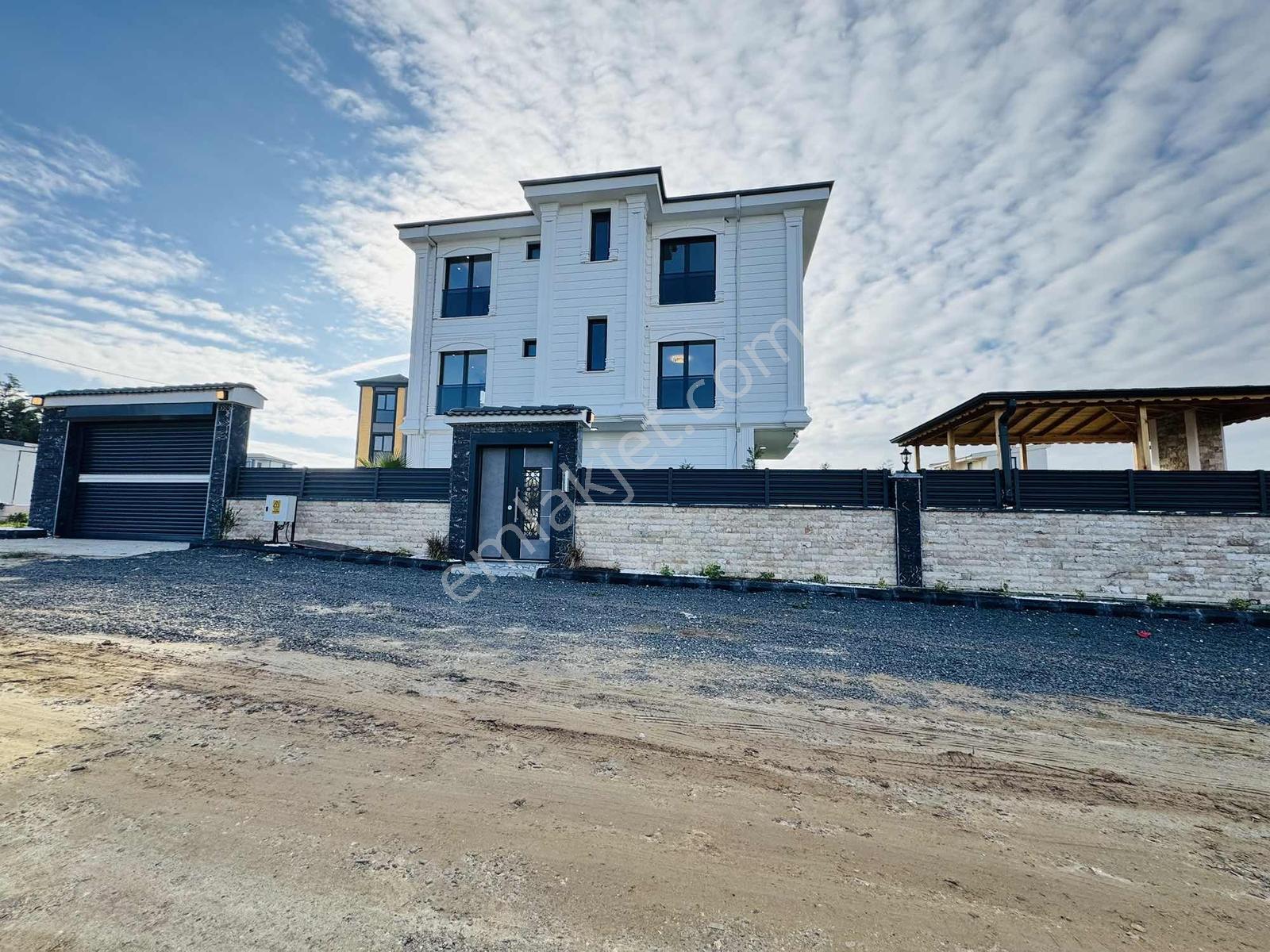 Re/max Kıyı ' Dan Satılık Saunalı Jakuzili Akıllı Müstakil Villa - Görsel 22