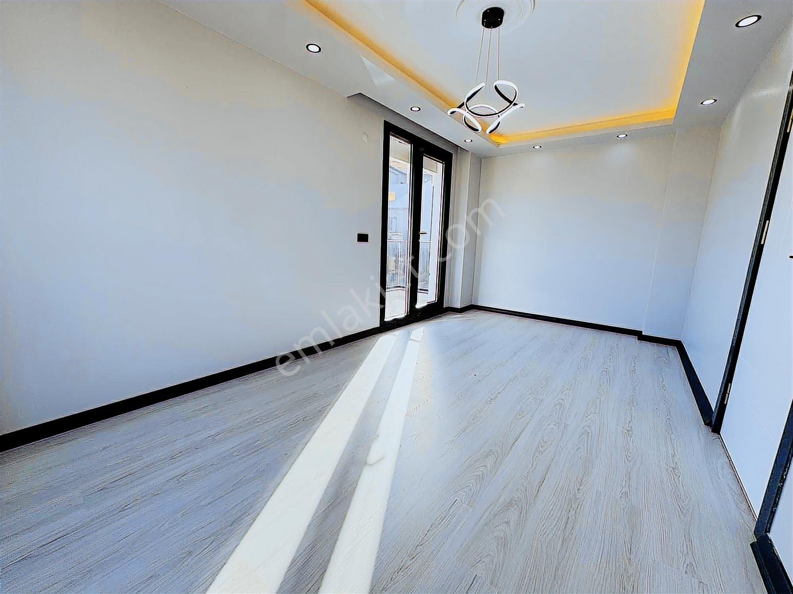 Re/max Kıyı ' Dan Satılık Saunalı Jakuzili Akıllı Müstakil Villa - Görsel 23