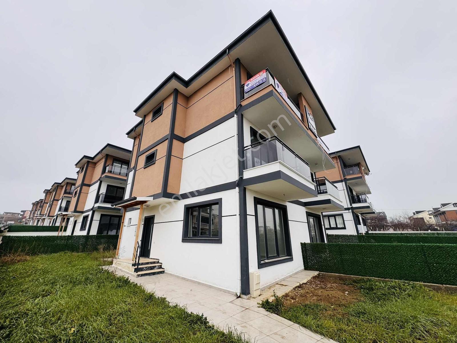 Re/max Kıyı Dan Satılık 4+1 İskanlı Sağlık Ocağının Arkasında - Görsel 31