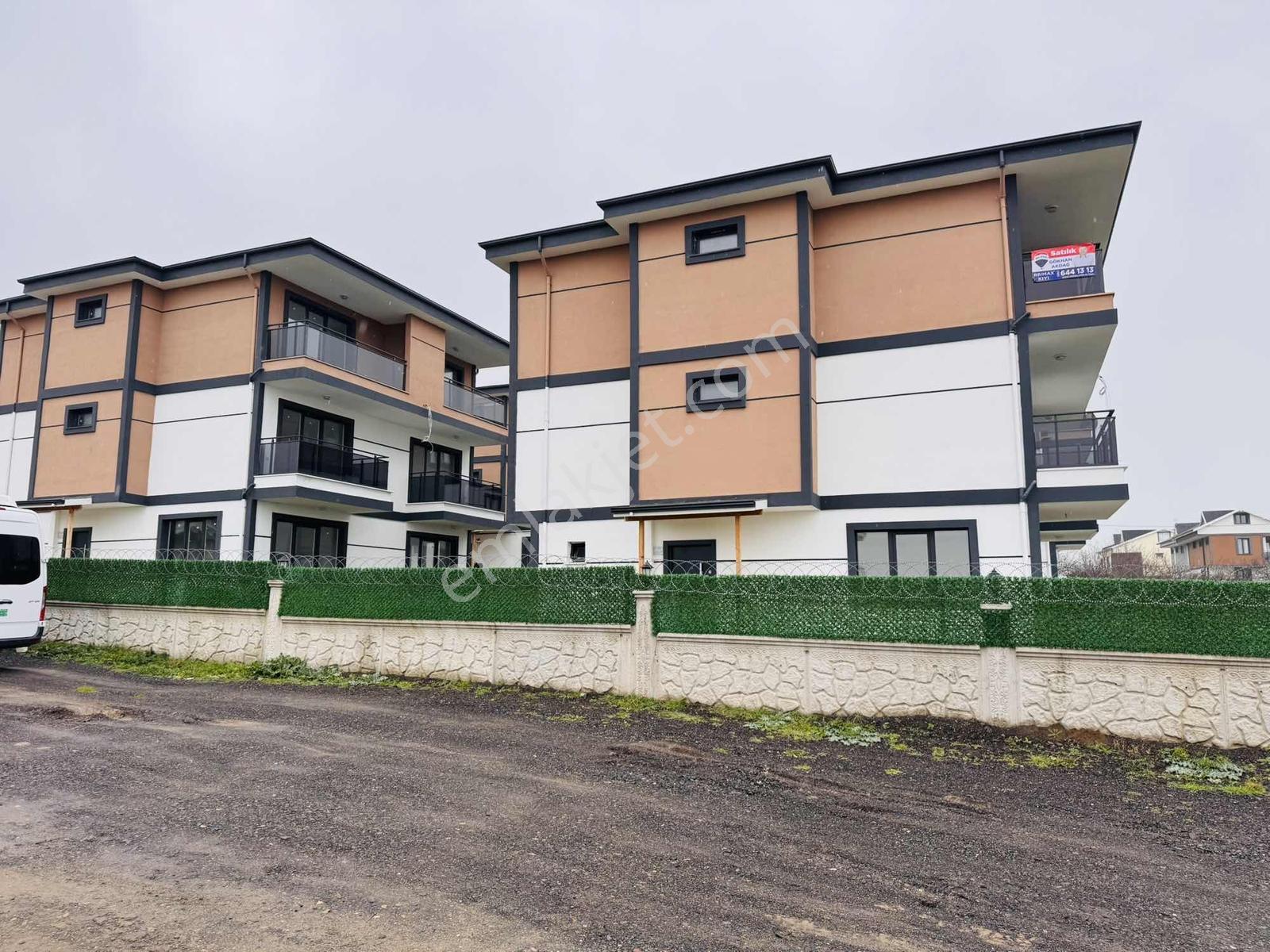 Re/max Kıyı Dan Satılık 4+1 İskanlı Sağlık Ocağının Arkasında - Görsel 8