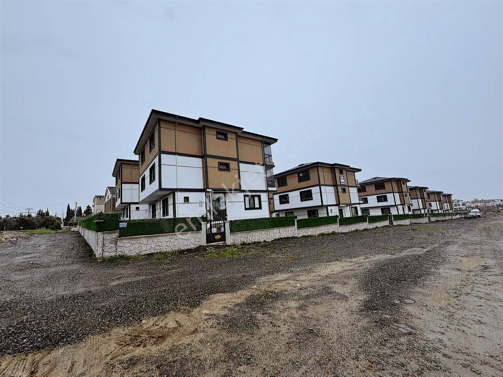 Re/max Kıyı Dan Satılık 4+1 İskanlı Sağlık Ocağının Arkasında - Görsel 21