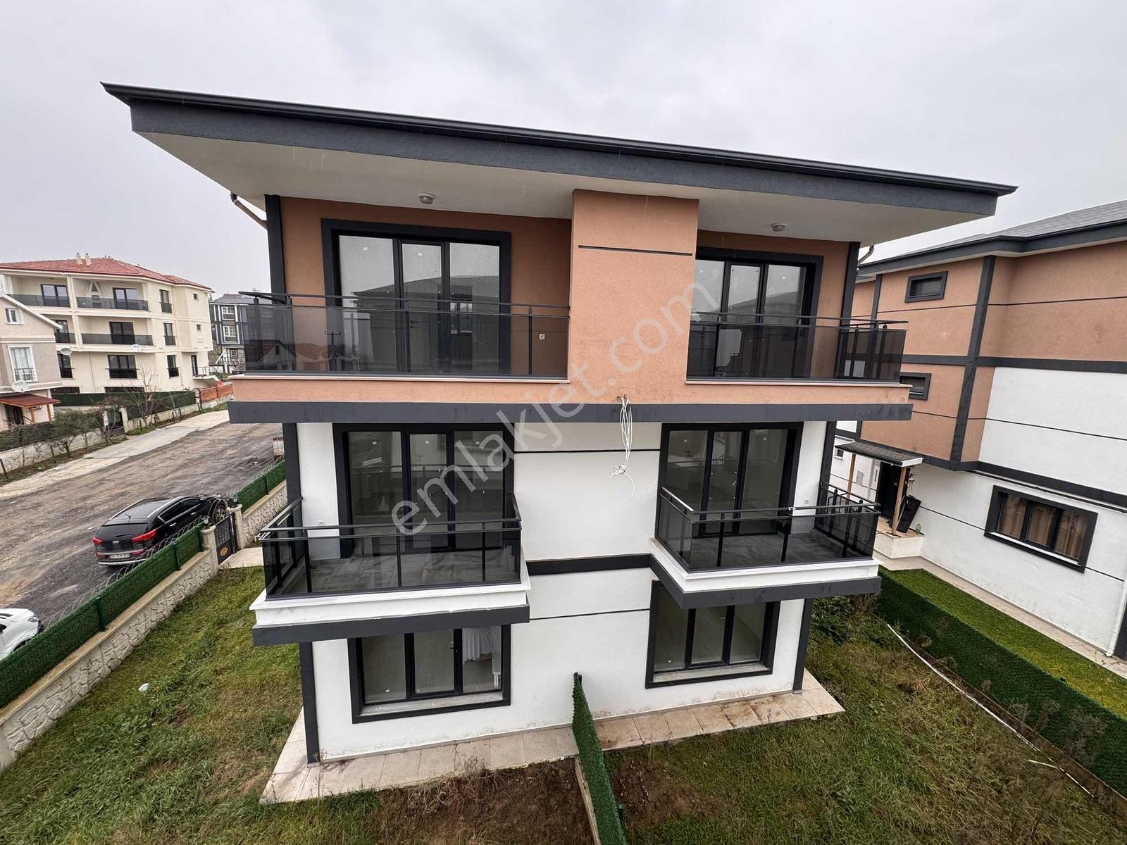 Re/max Kıyı Dan Satılık 4+1 İskanlı Sağlık Ocağının Arkasında - Görsel 36